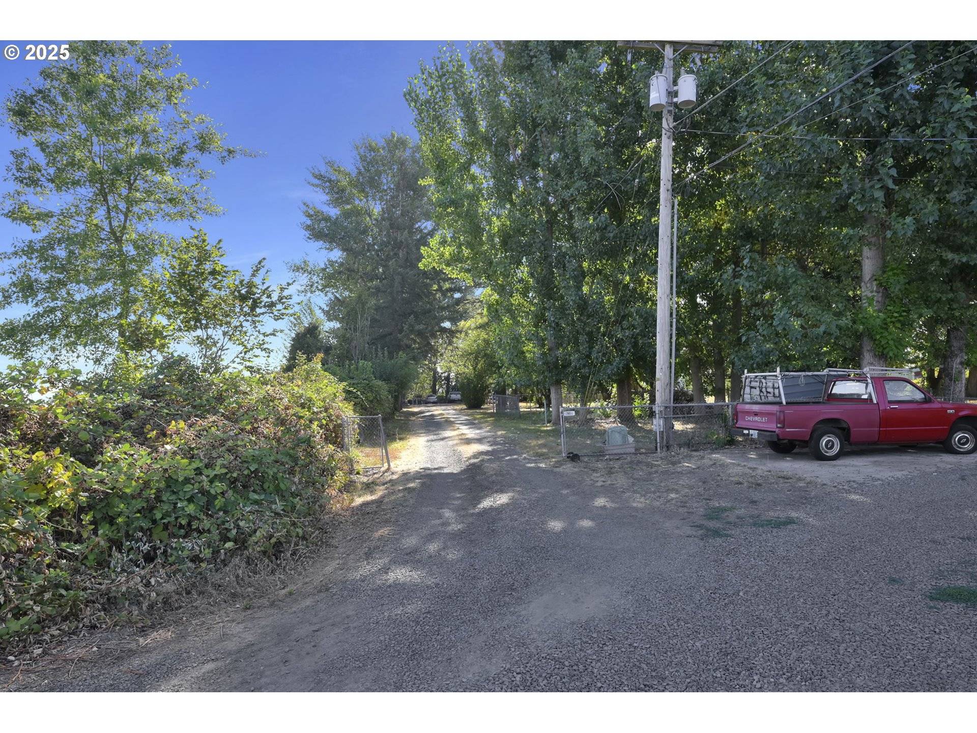 950 LASALLE ST, Harrisburg, OR 97446