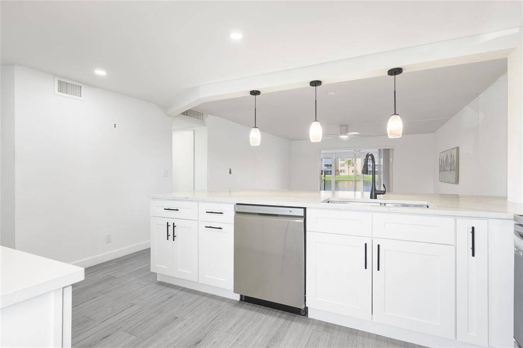 Dania Beach, FL 33004,200 SE 5th Ave #101