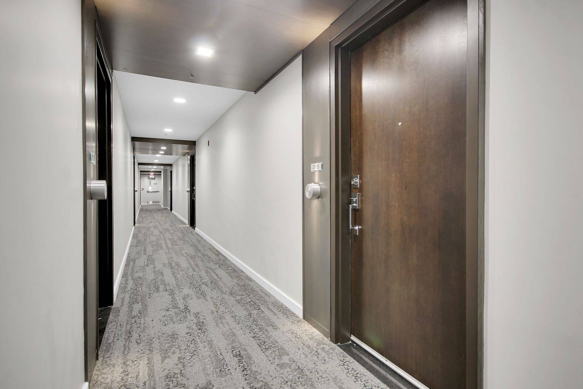 Westboro - Hampton Park, ON K1Z 0A8,360 Patricia AVE #315