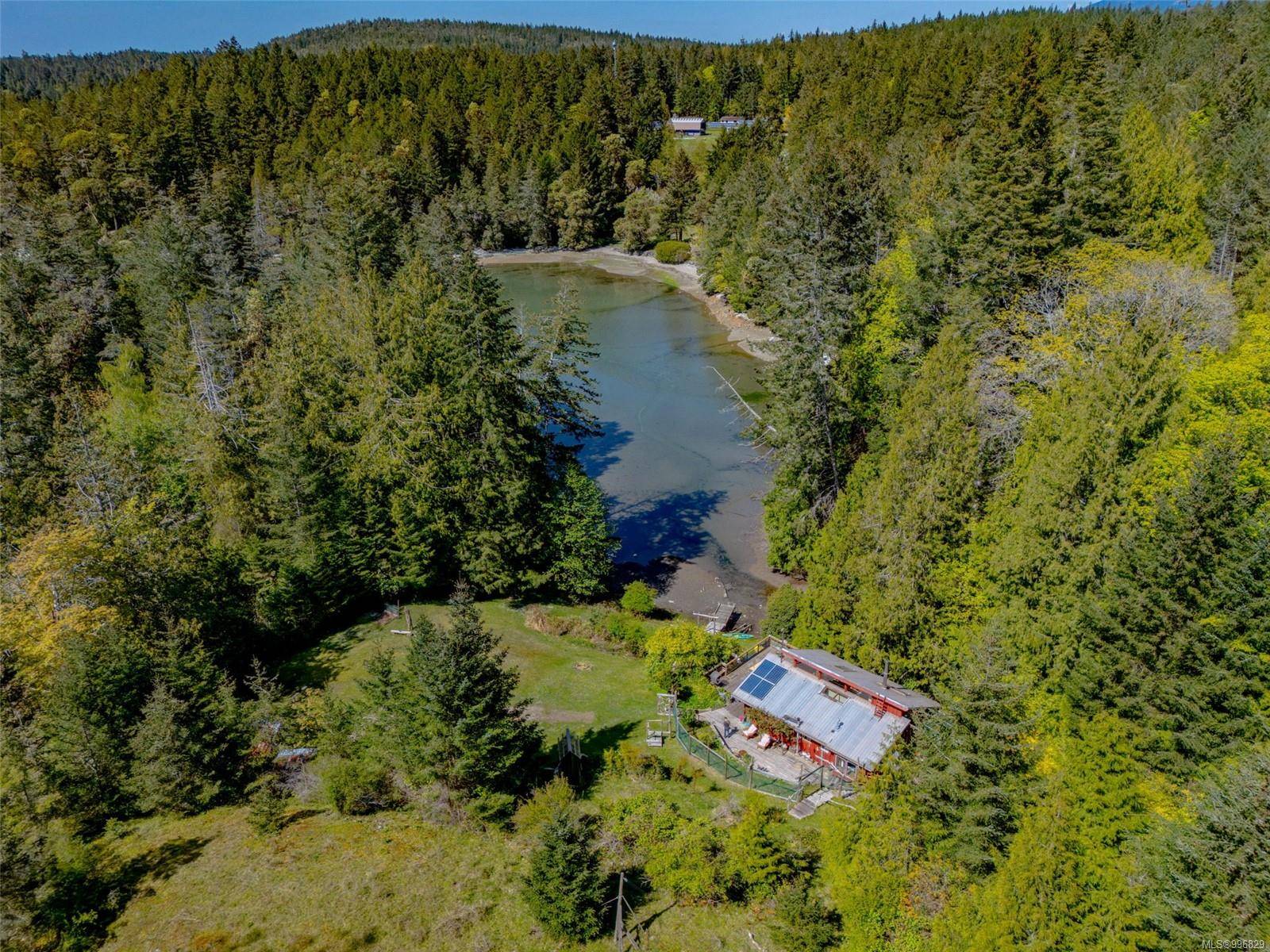 Lasqueti Island, BC V0R 2J0,5 WILLIAMS Ave