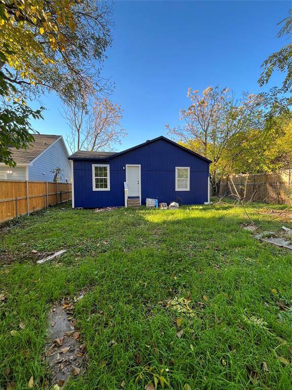 Dallas, TX 75210,3806 Pine Street