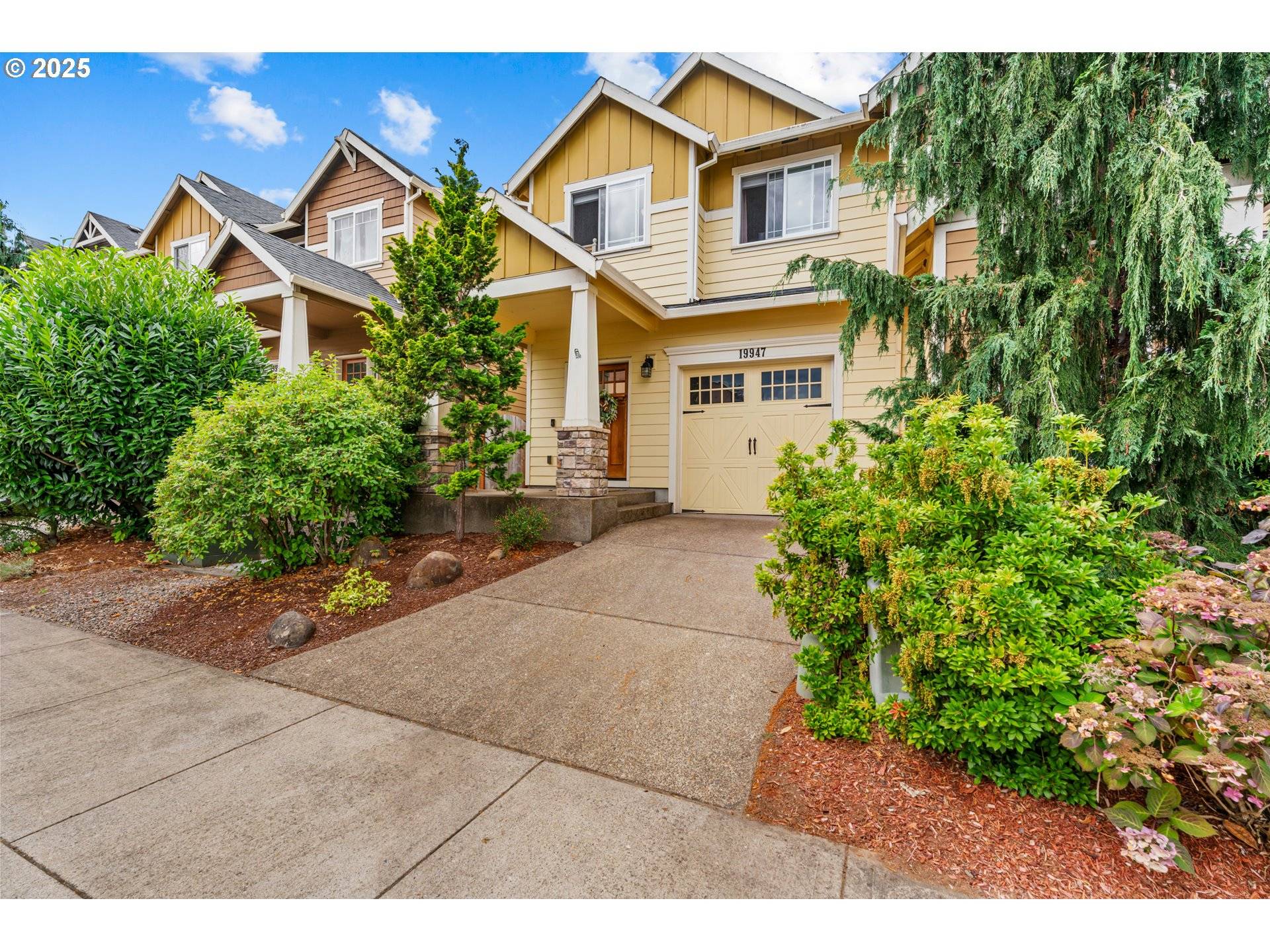 Oregon City, OR 97045,19947 TRADE WAY