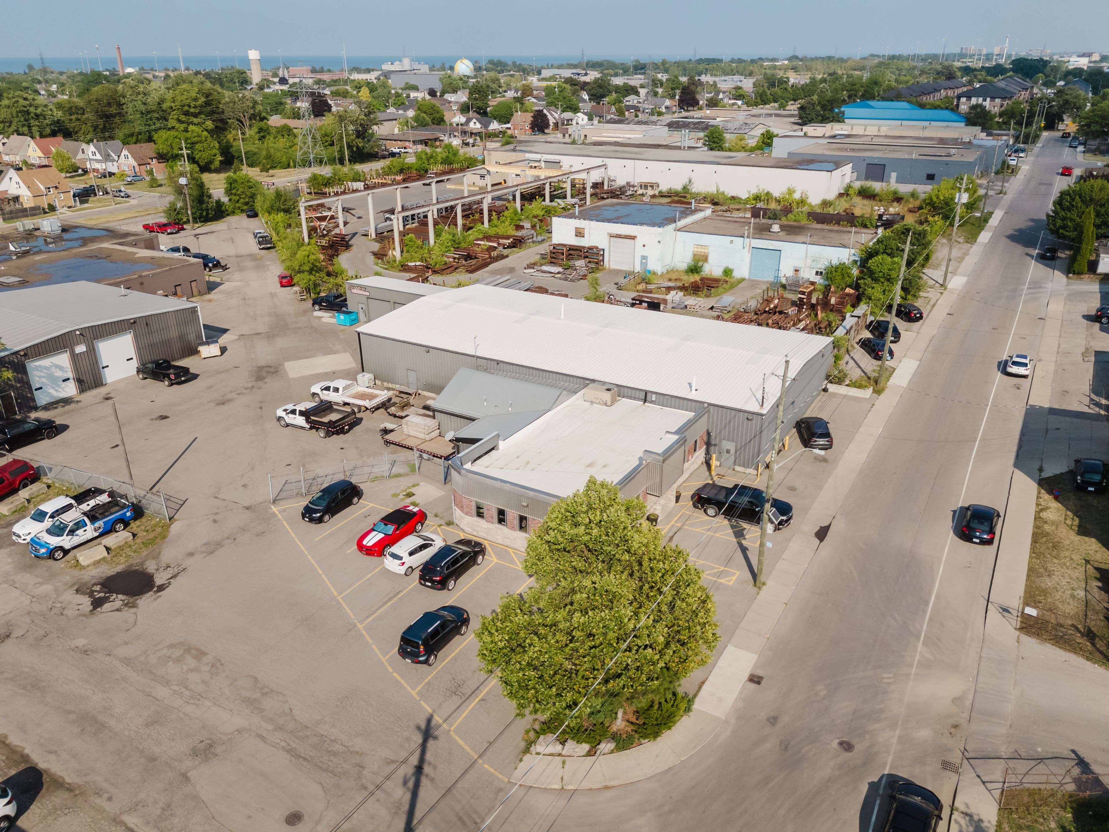 Hamilton, ON L5H 3R8,55 Morley ST