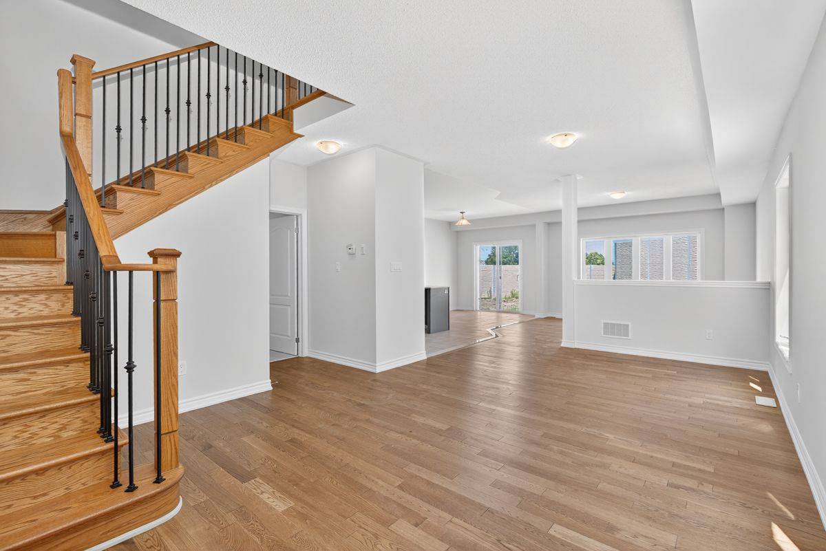 Thorold, ON L2V 0N3,118 PALACE ST