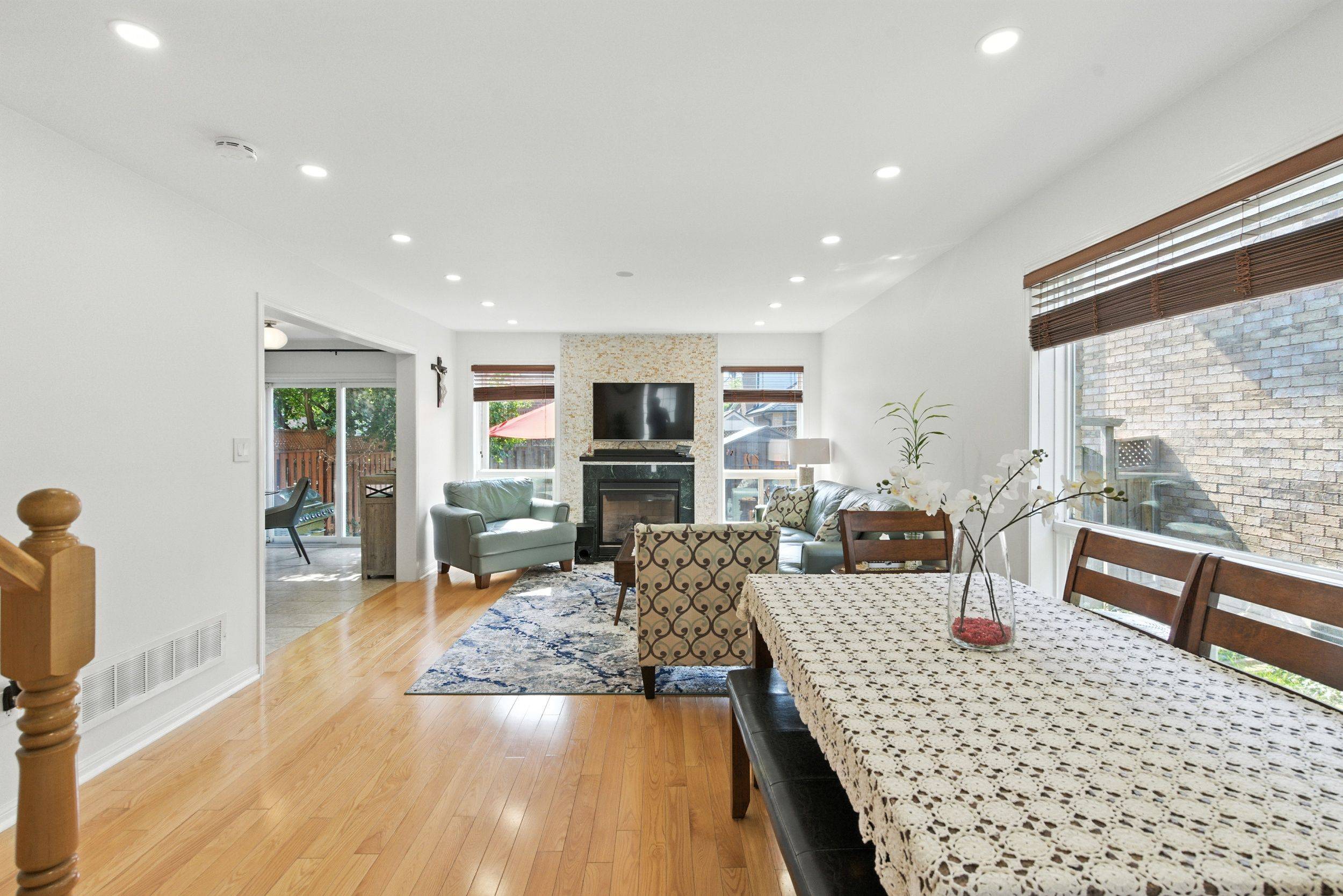 Milton, ON L9T 6X8,1066 WICKSON WAY