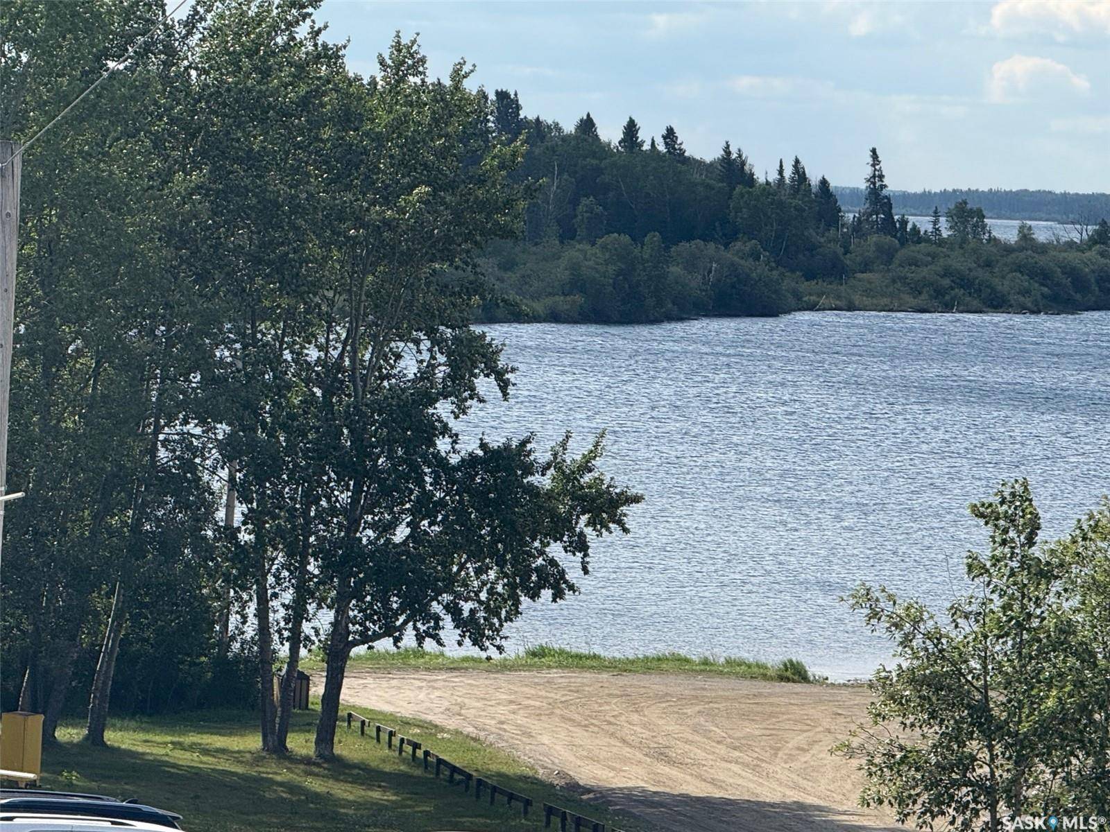 La Ronge, SK S0J 1L0,808 La Ronge AVENUE