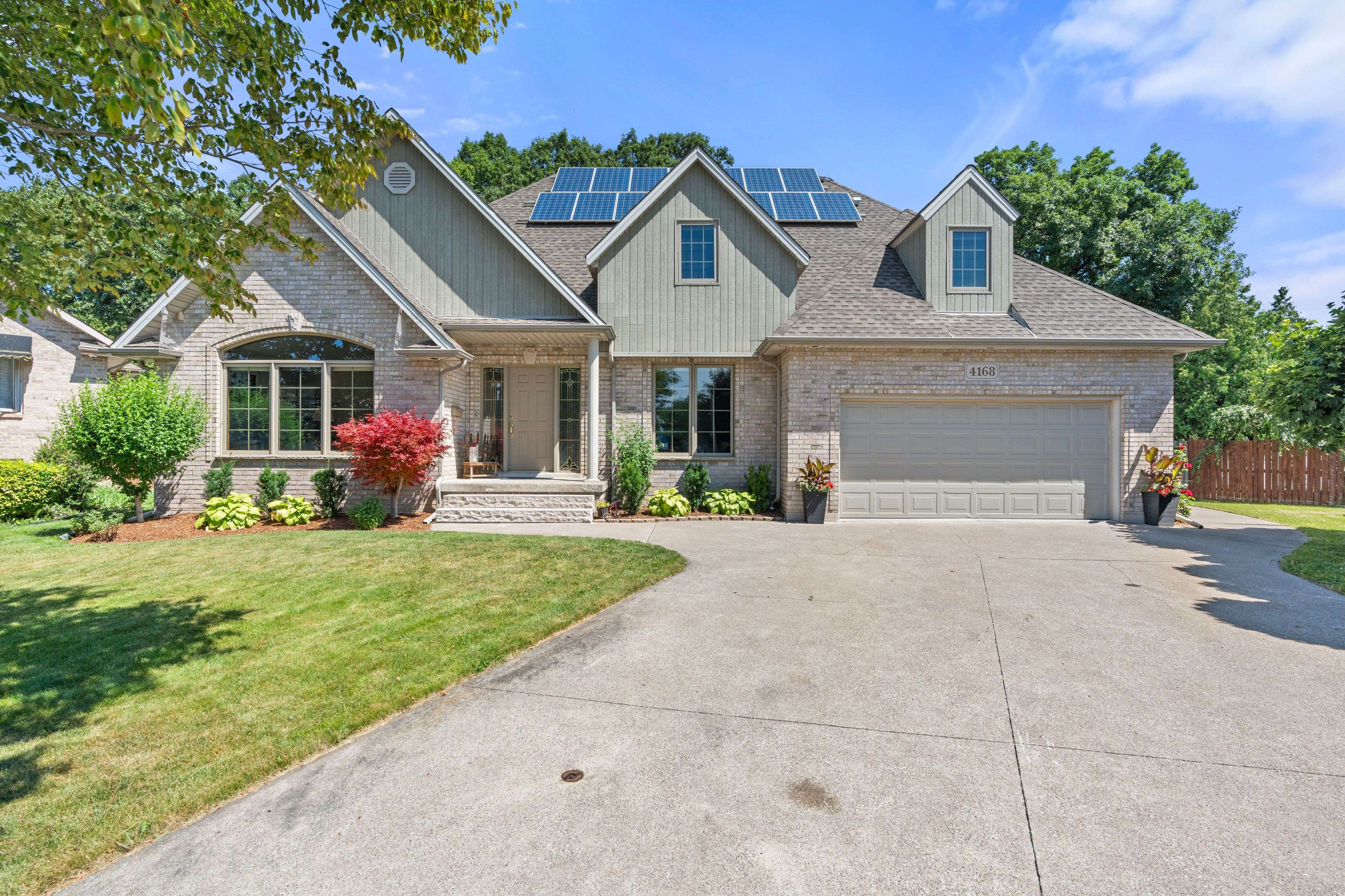 Windsor, ON N9G 2V2,4168 Dimambro CT