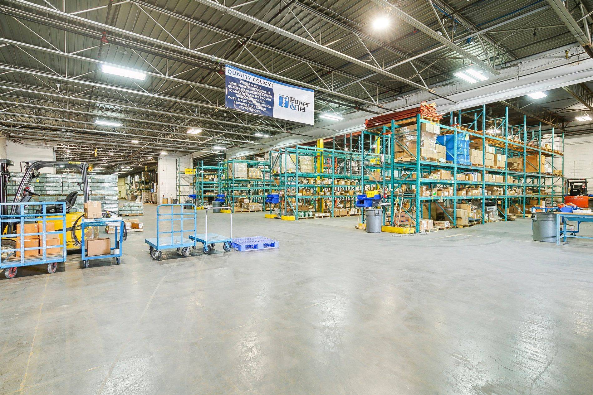 Burlington, ON L7T 0B4,1141 King RD #1