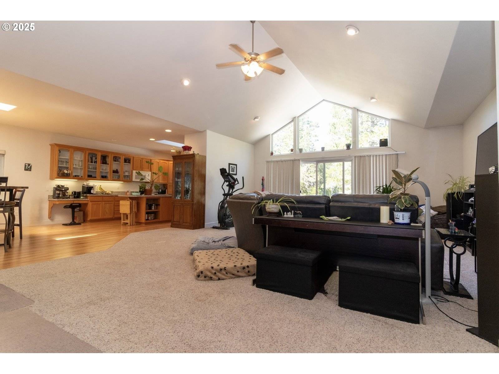 Florence, OR 97439,1010 ROYAL SAINT GEORGE DR