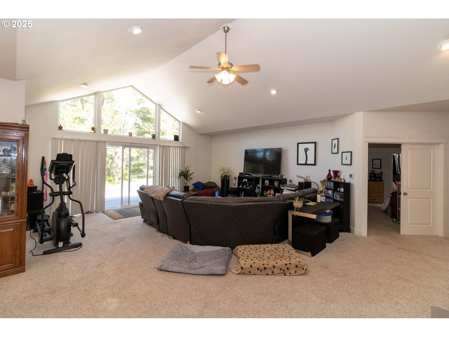 Florence, OR 97439,1010 ROYAL SAINT GEORGE DR