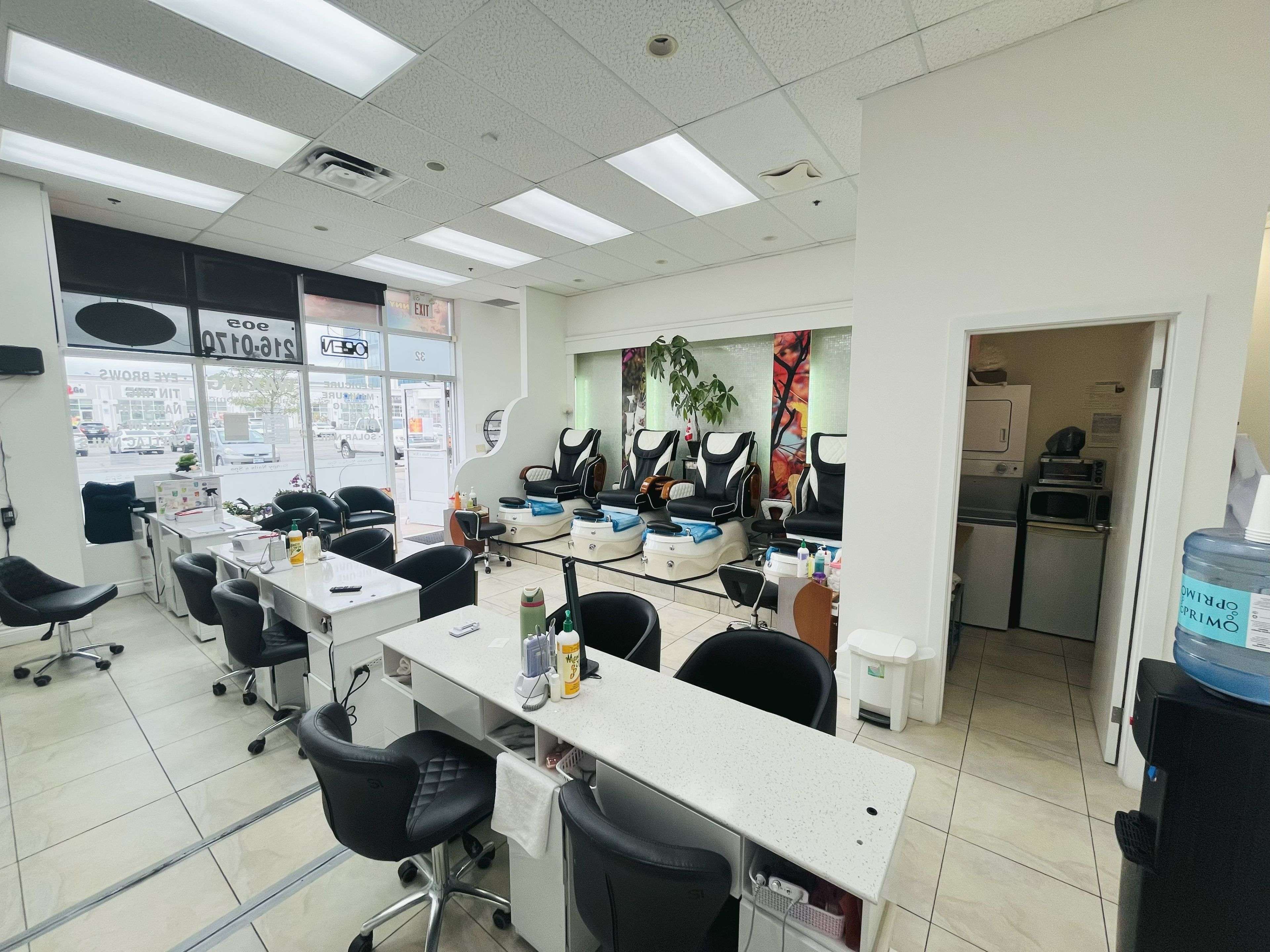 Brampton, ON L6Y 0C7,7920 Hurontario ST #32