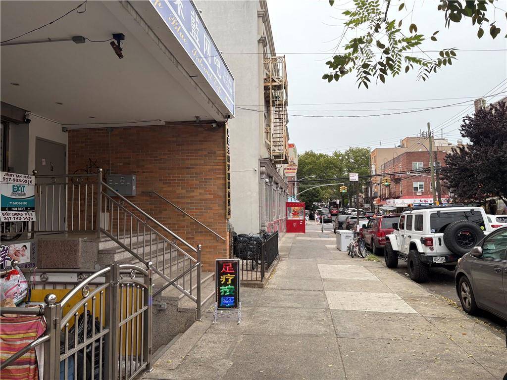 Brooklyn, NY 11220,814 51st ST