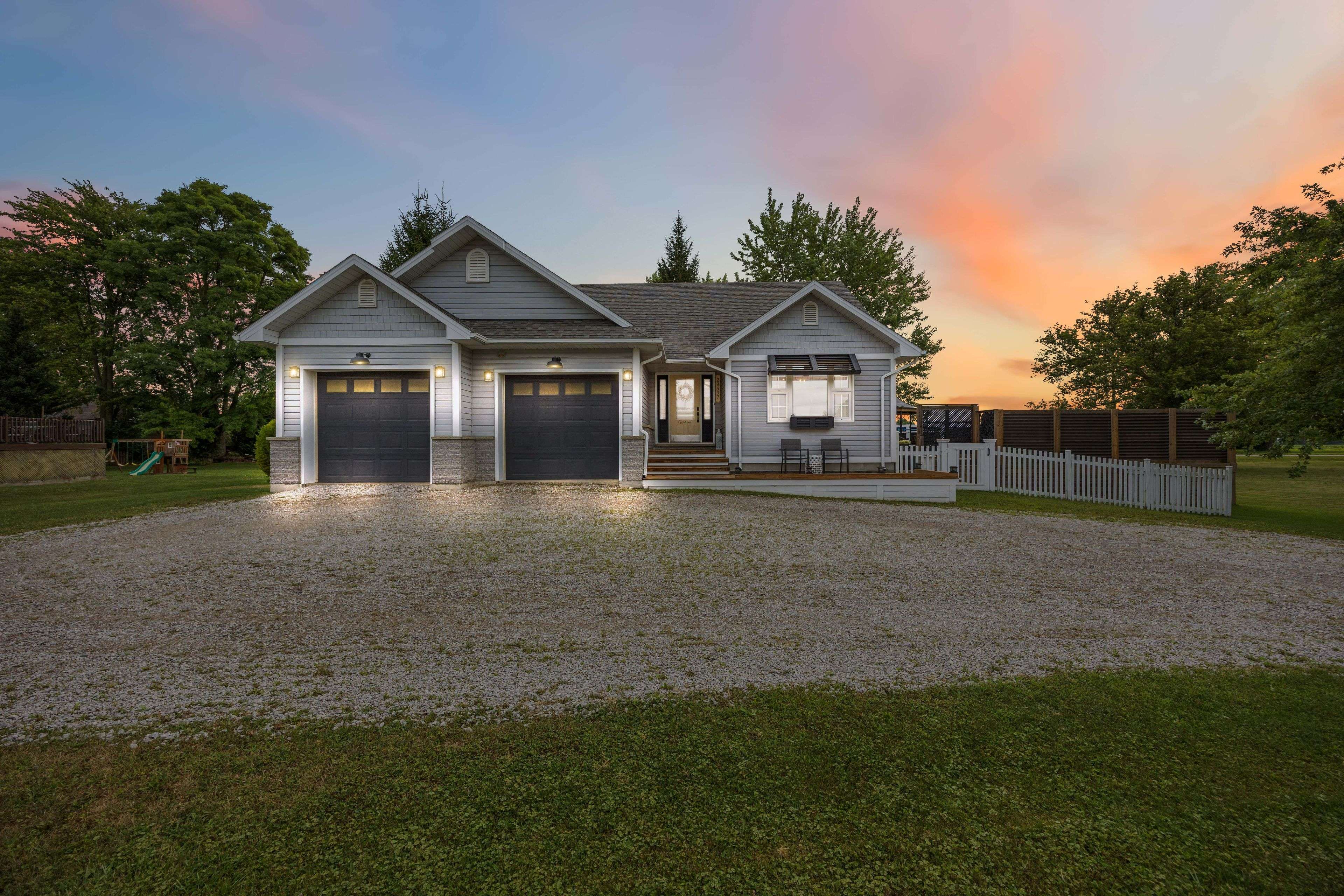 Chatham-kent, ON N8A 4L1,29597 St. Clair Pkwy