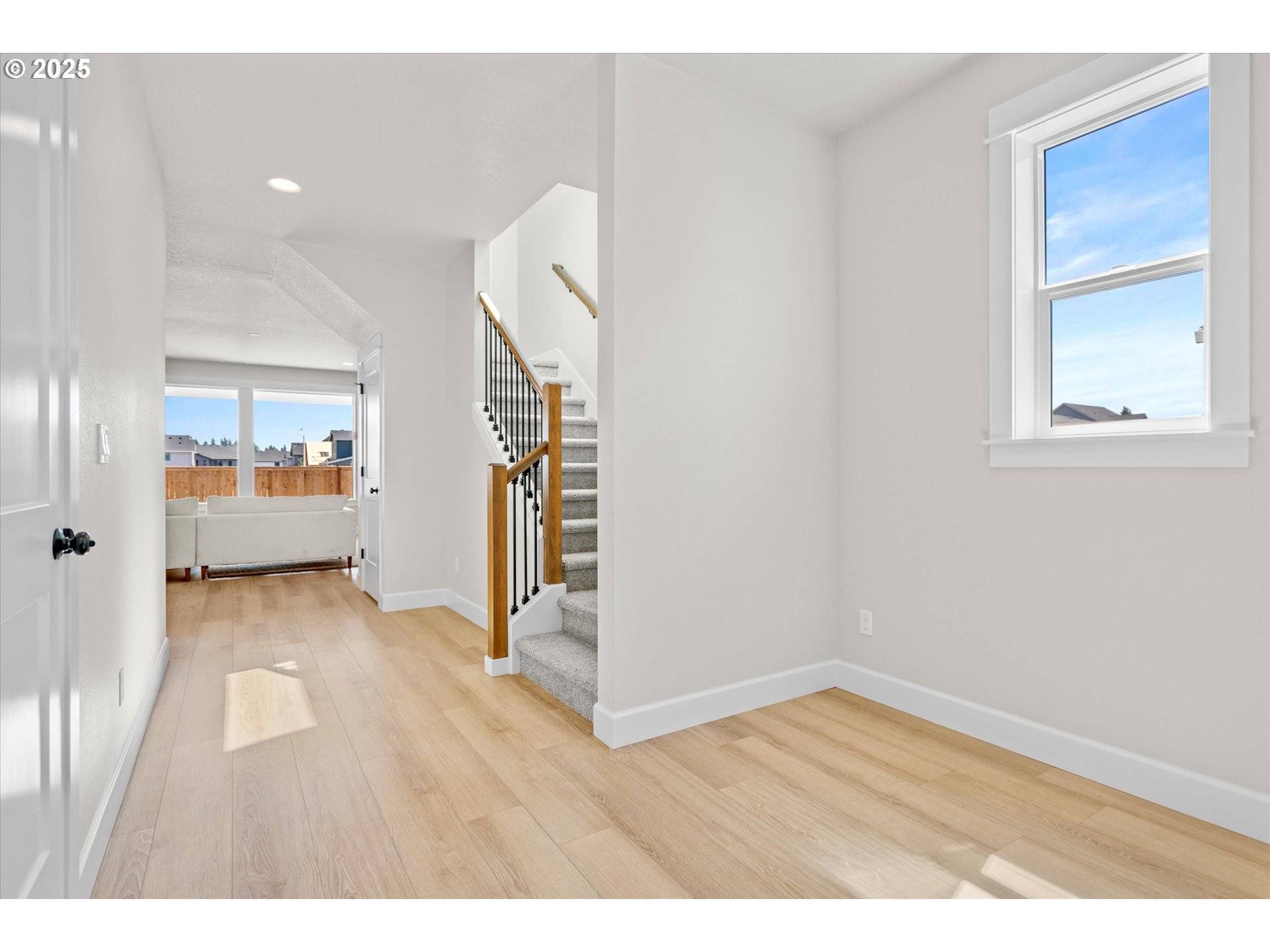 Canby, OR 97013,844 NE 17th ave