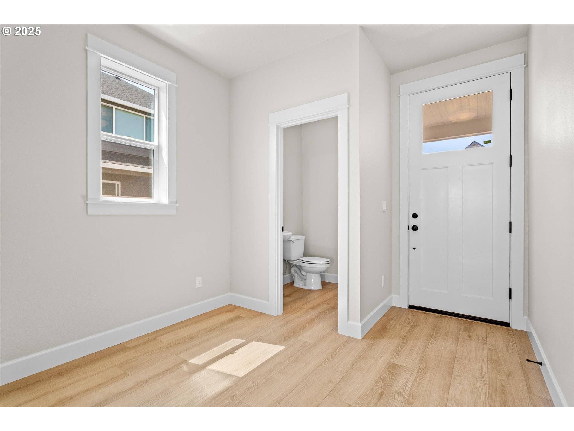 Canby, OR 97013,844 NE 17th ave