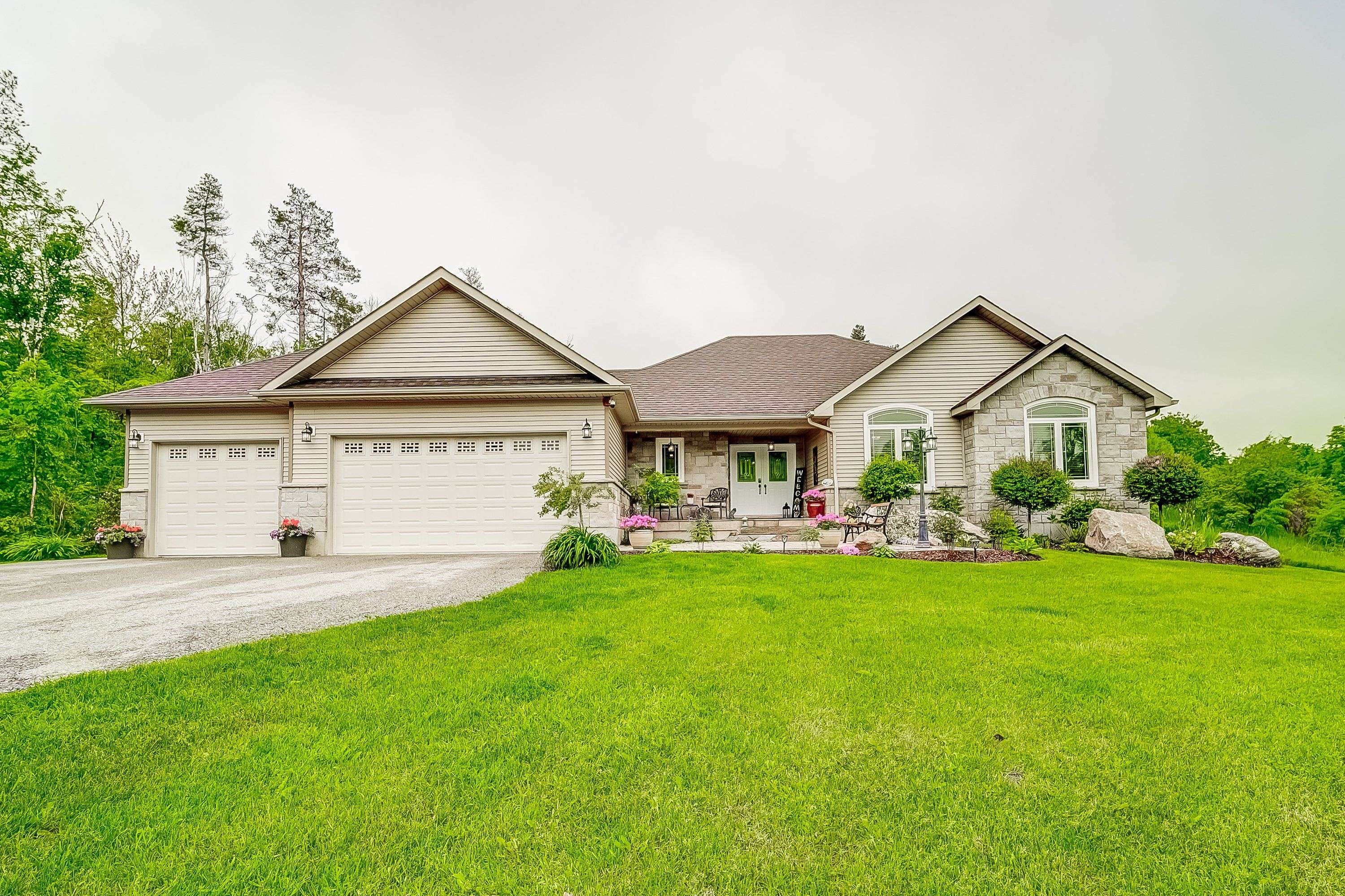 Severn, ON L0K 2C0,1716 Georgian Heights BLVD