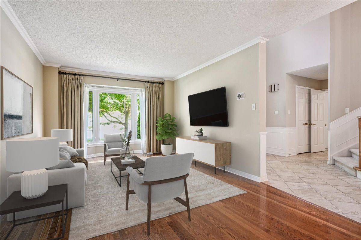 Oakville, ON L6M 1J7,1026 Oak Meadow RD