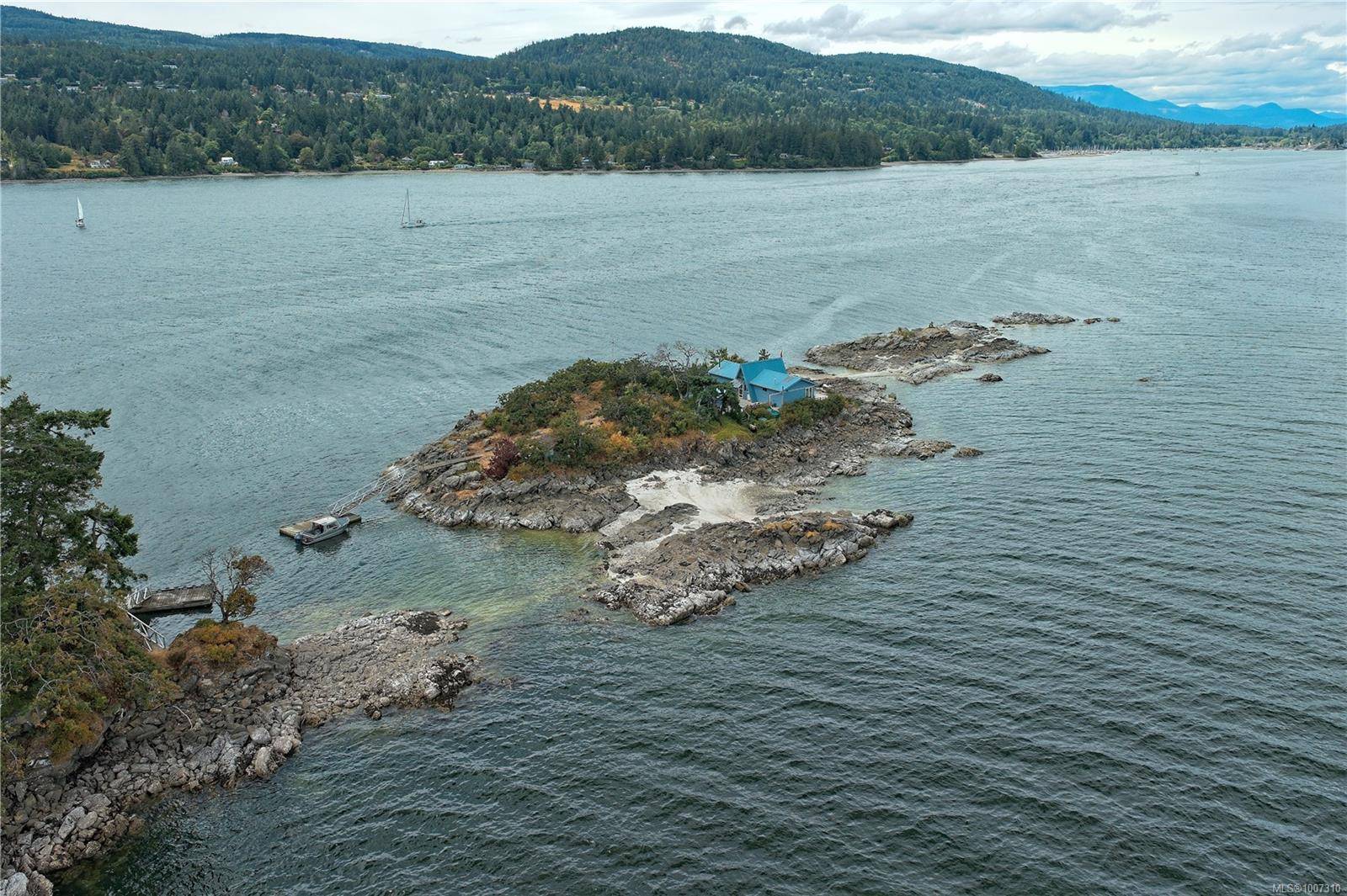 Salt Spring, BC V8K 1X6,Lot A Twilight Island