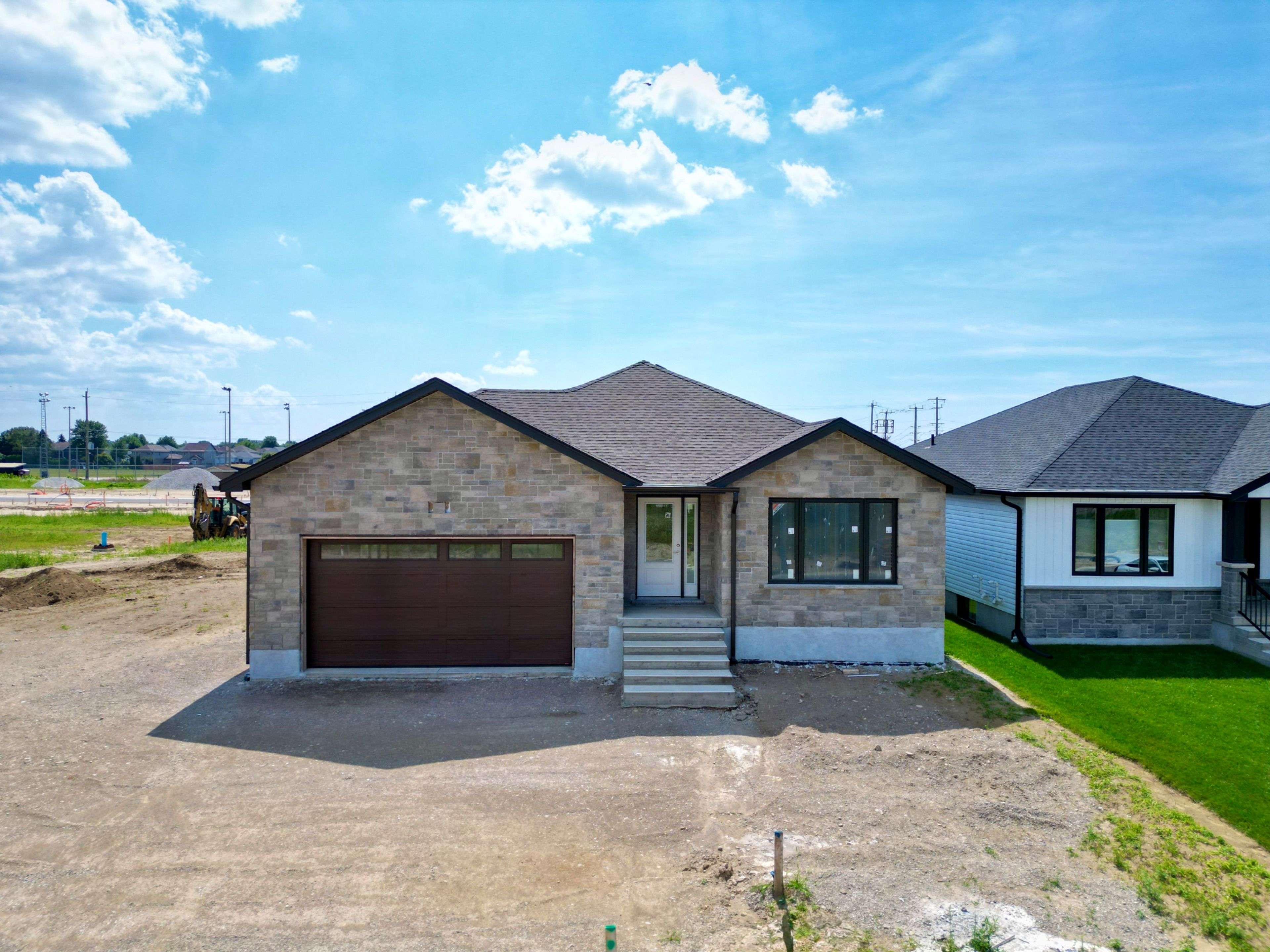Saugeen Shores, ON N0H 2C8,426 Northport DR
