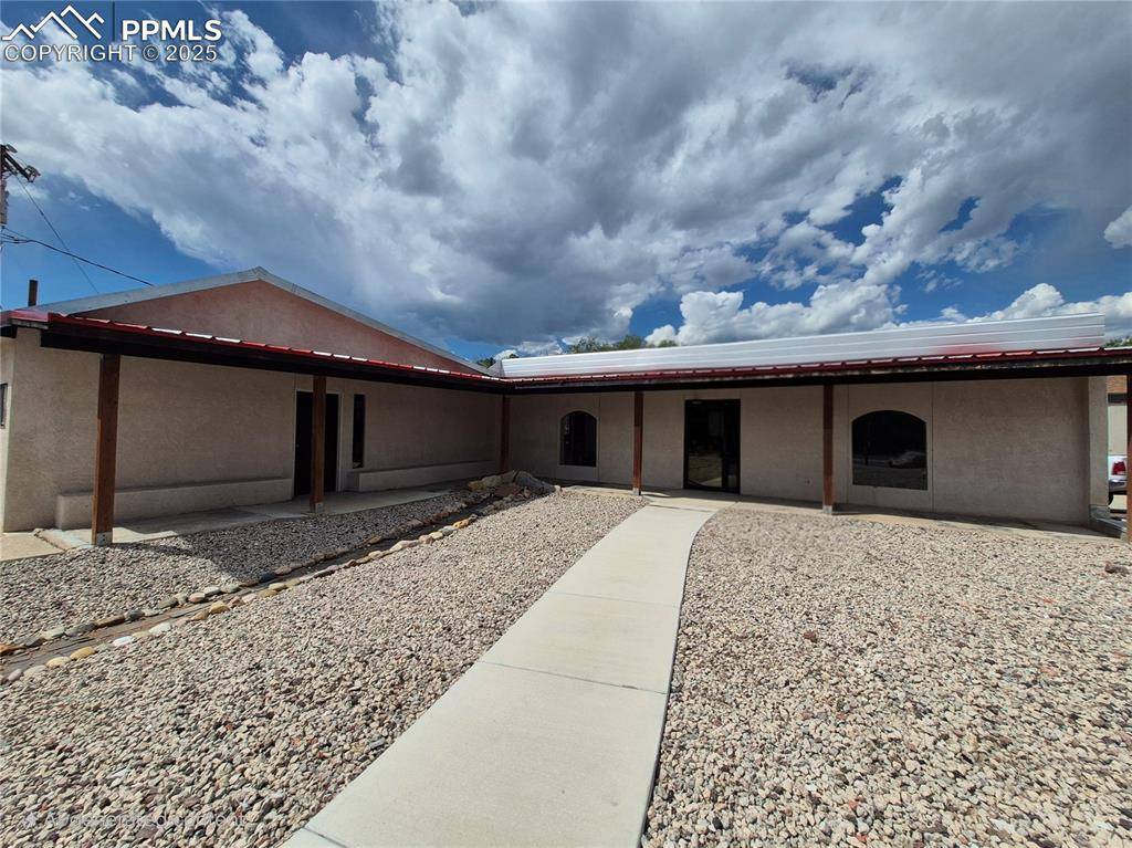 Colorado Springs, CO 80904,1008 N 19th ST