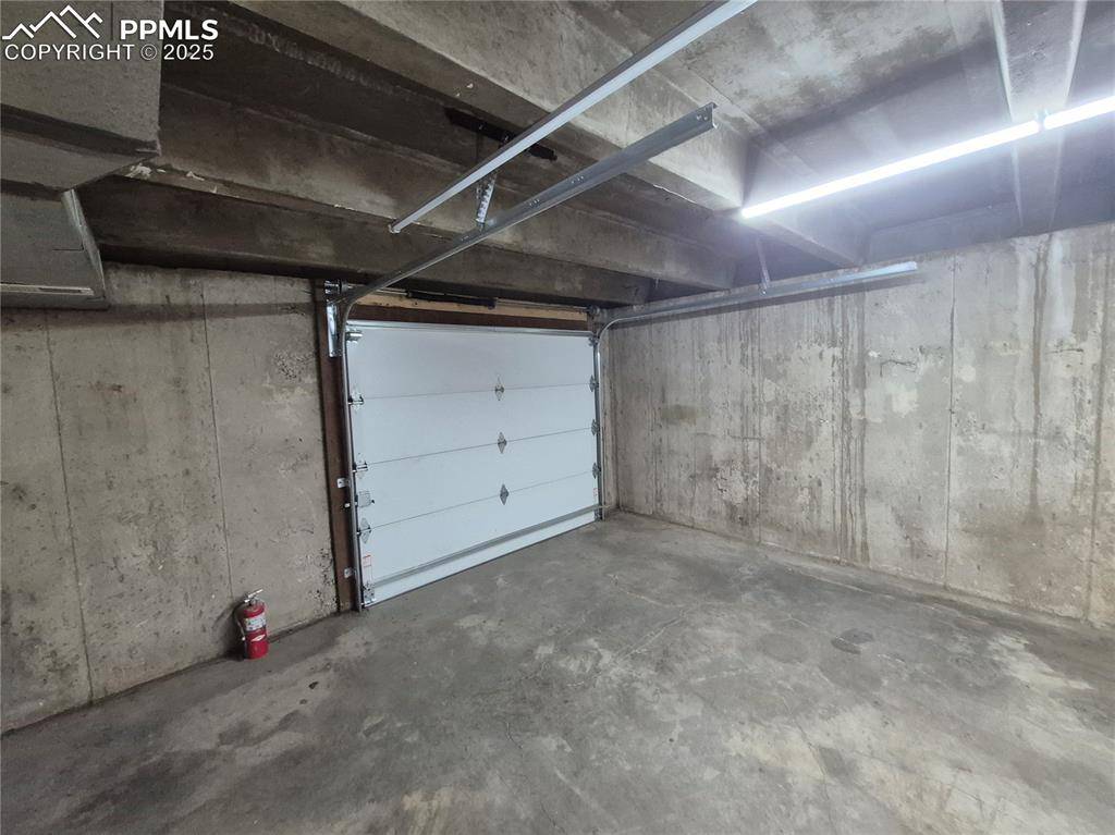 Colorado Springs, CO 80904,1008 N 19th ST