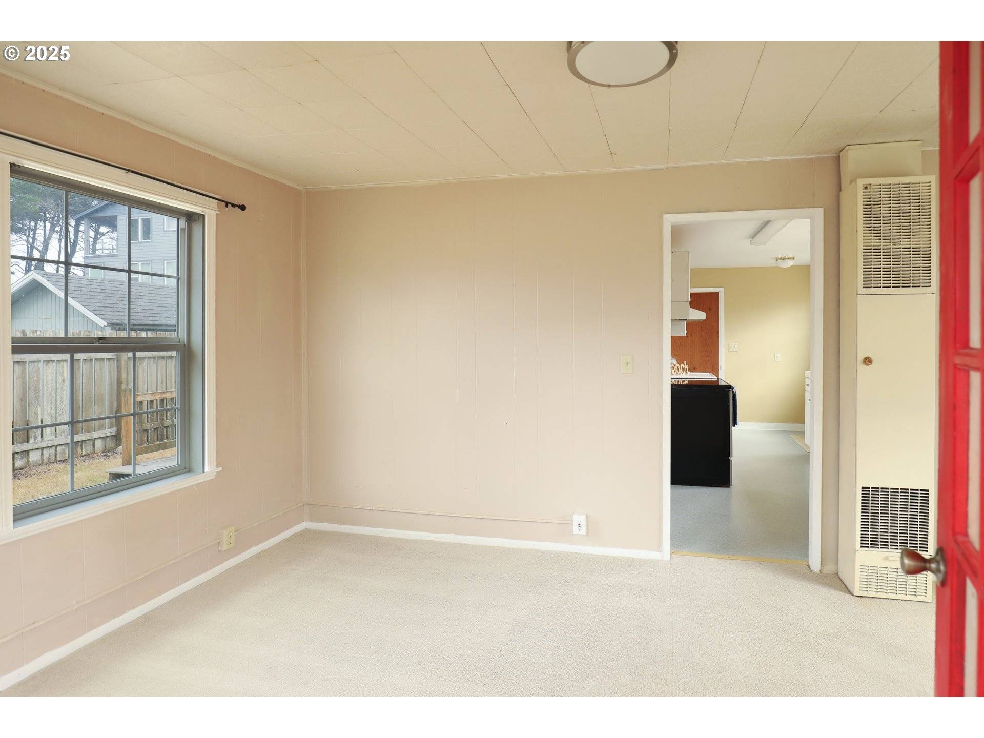 Seaside, OR 97138,310 15TH AVE