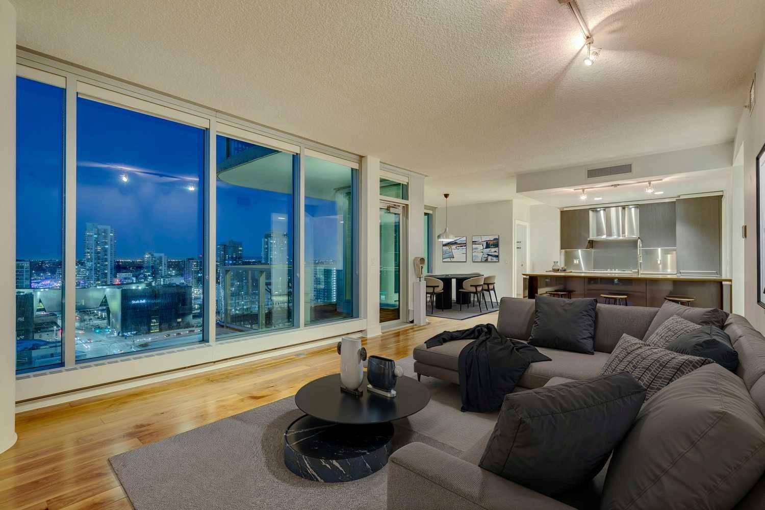 433 11 AVE SE #1806, Calgary, AB T2G 0C7