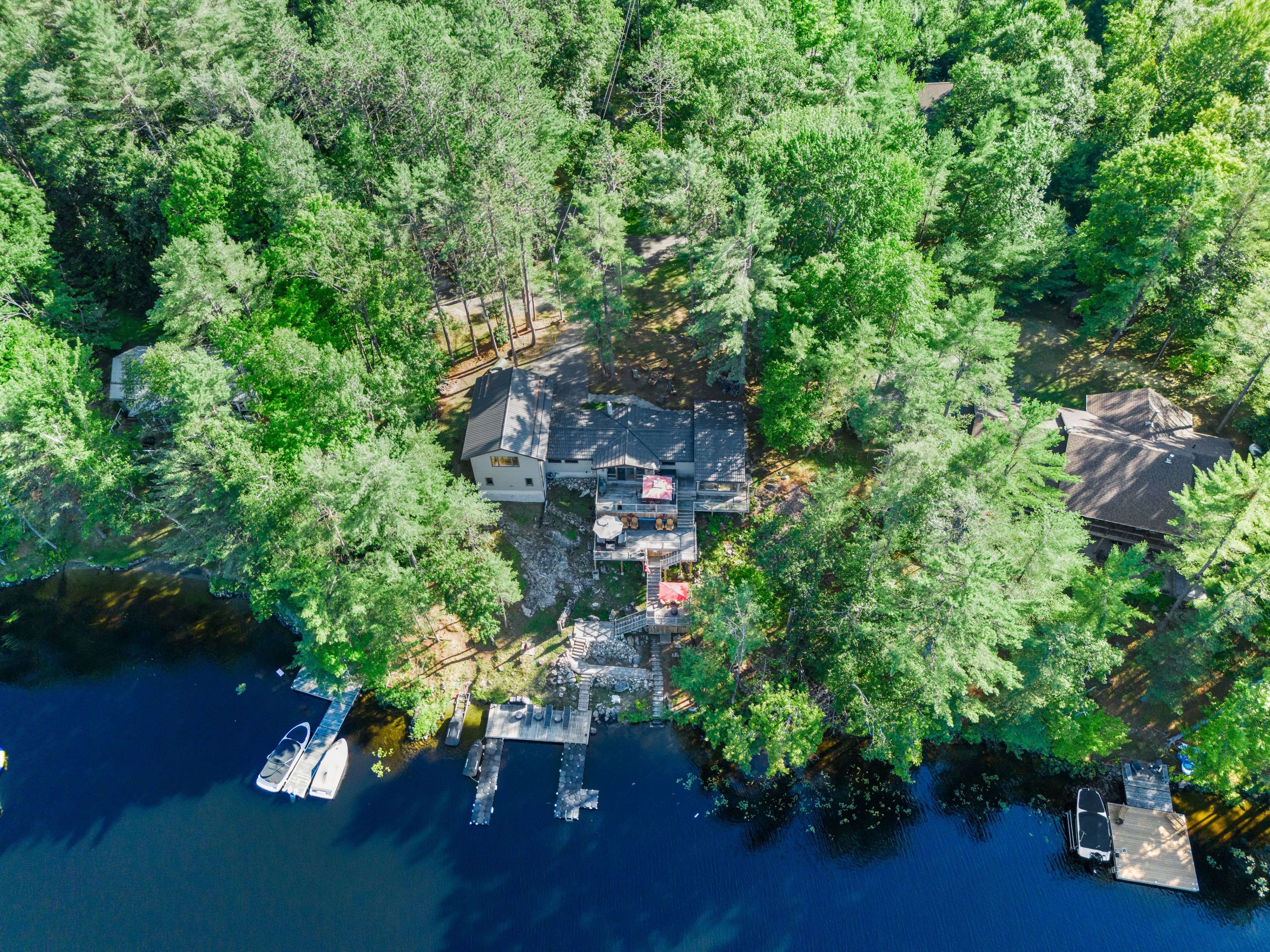 Gravenhurst, ON P1P 1R2,551 Peninsula RD