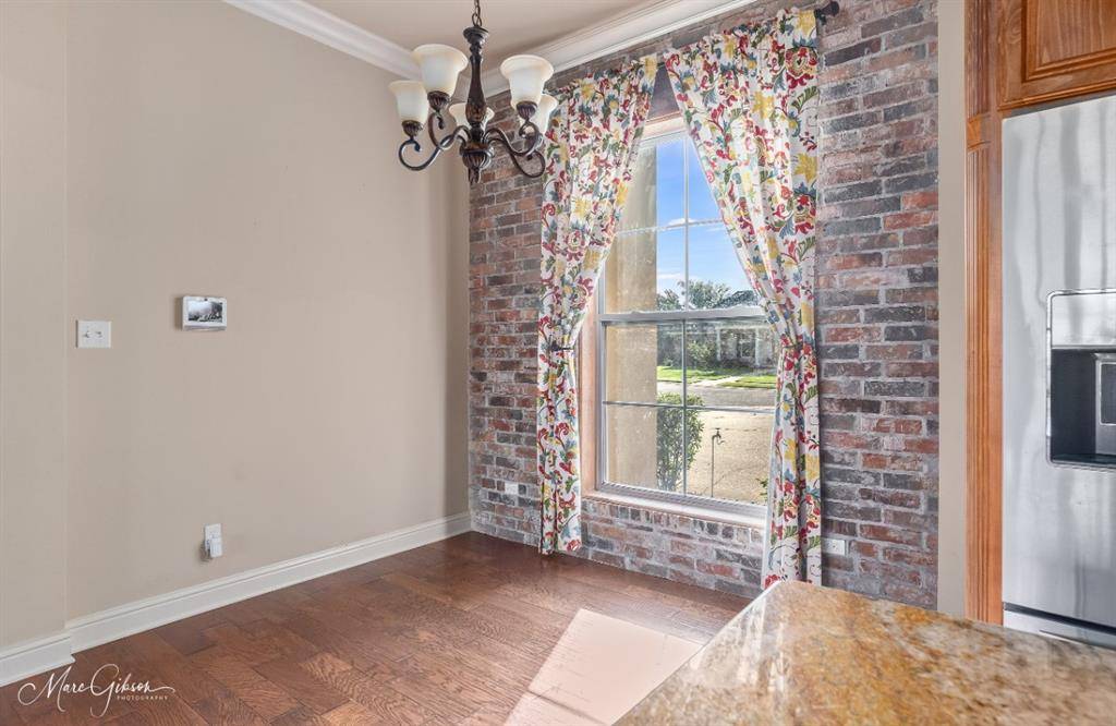 Bossier City, LA 71111,606 Glenshire Drive