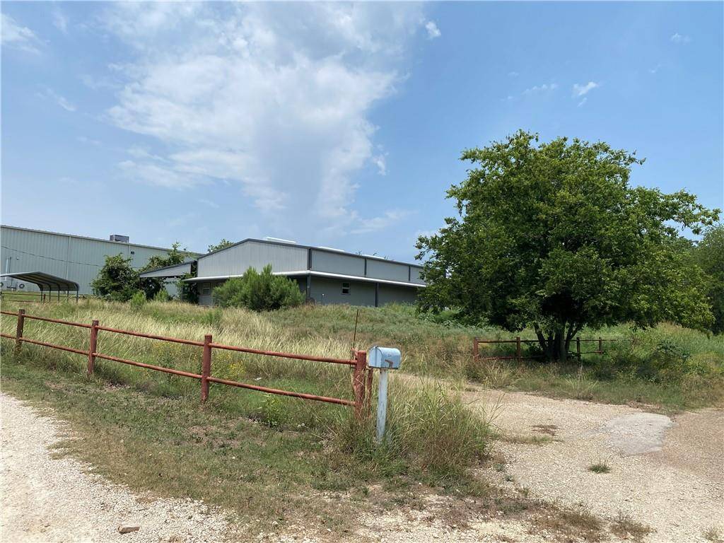 Clifton, TX 76634,904 N Avenue F Avenue