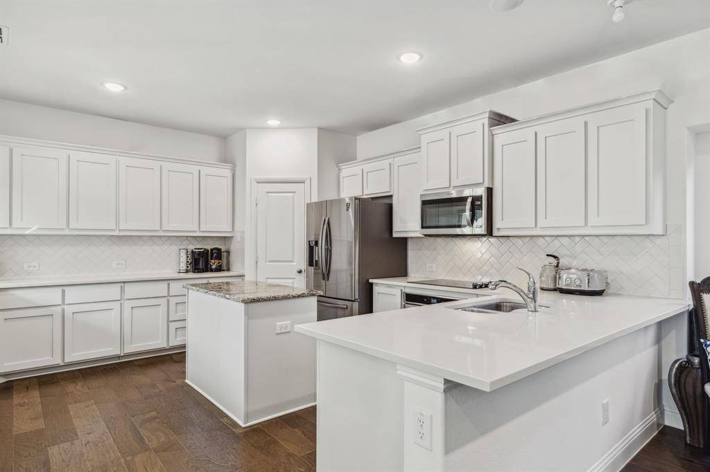 Aubrey, TX 76227,652 Coleman Street