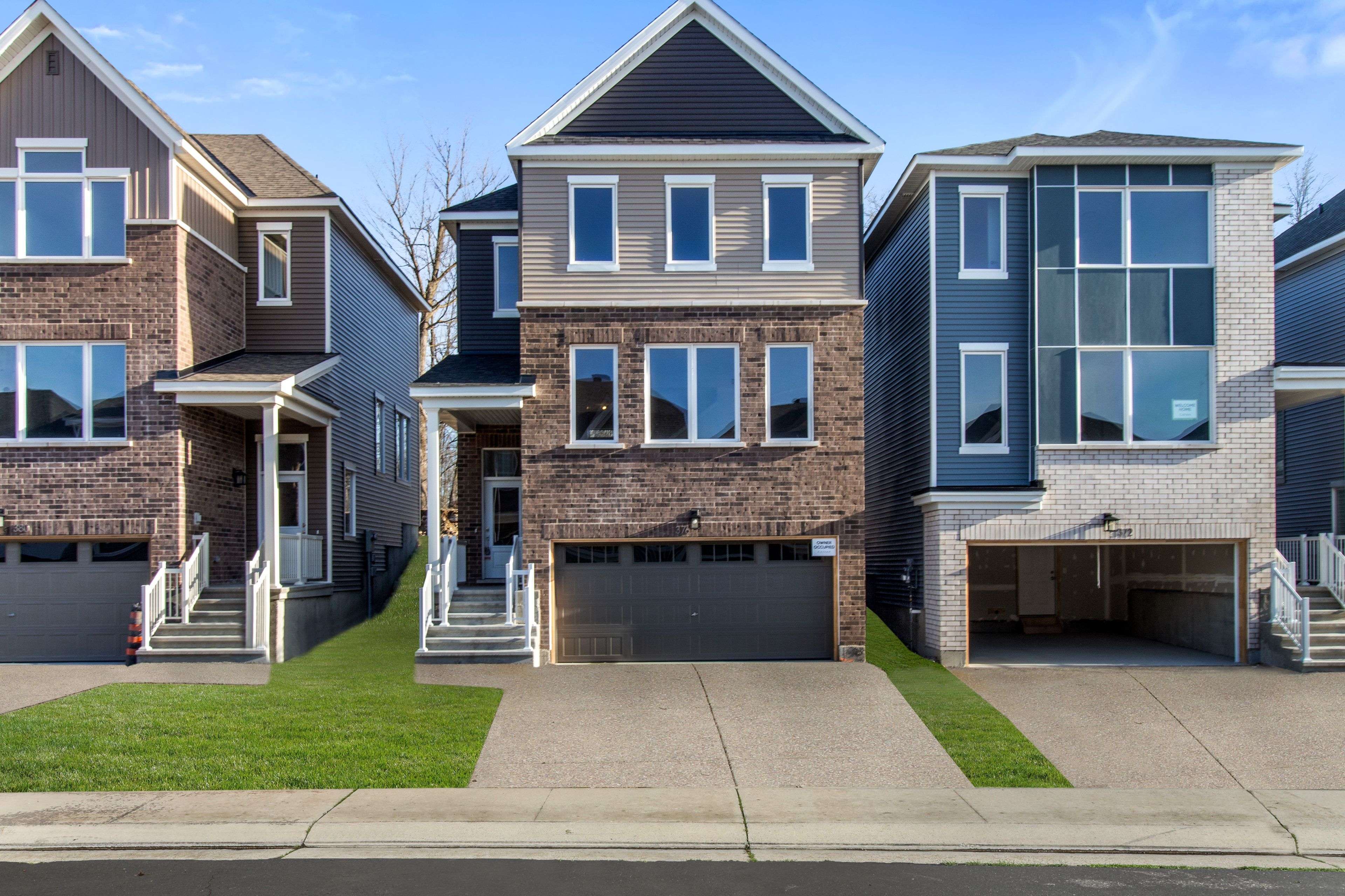 376 Appalachian CIR, Barrhaven, ON K2J 6X3
