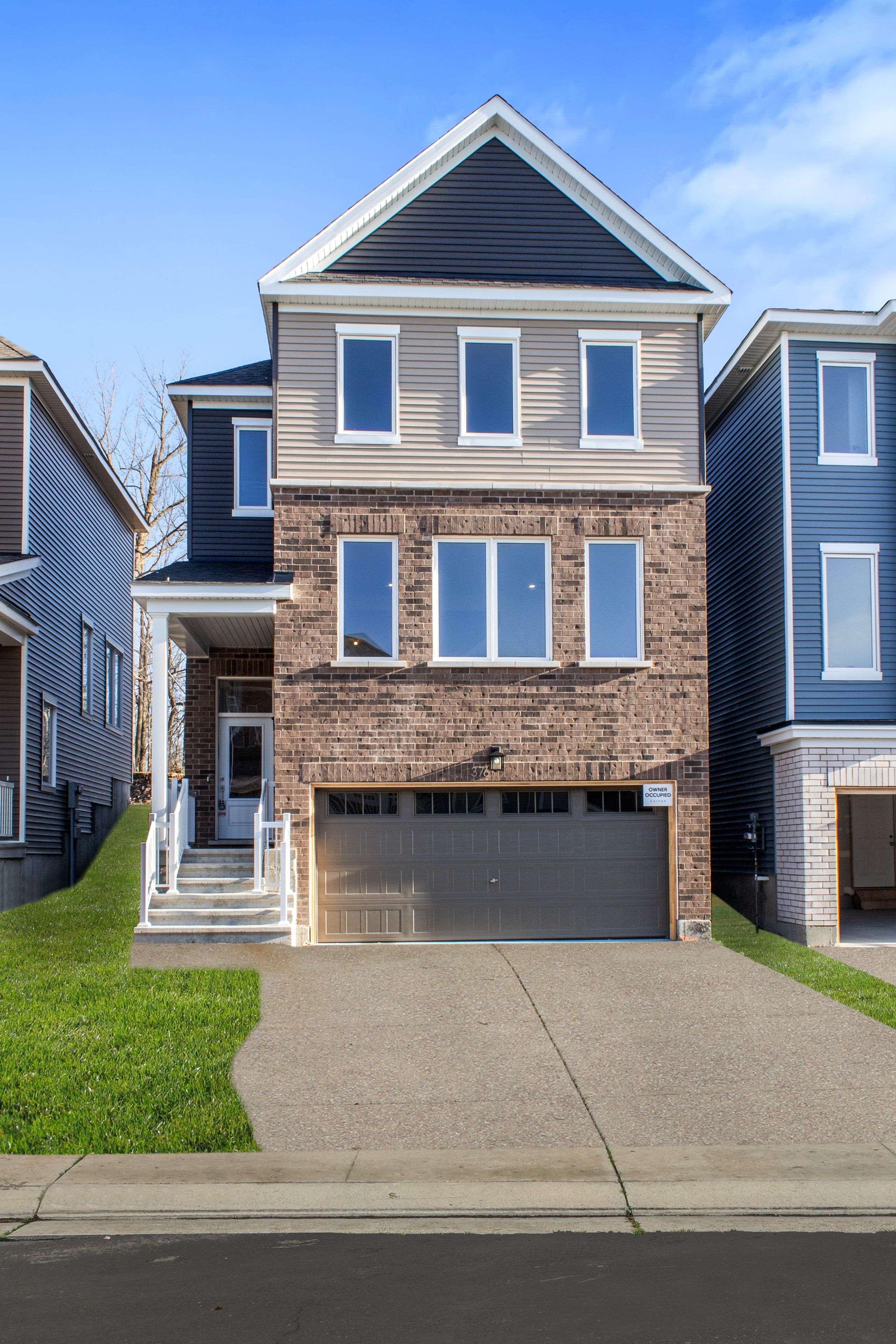 376 Appalachian CIR, Barrhaven, ON K2J 6X3