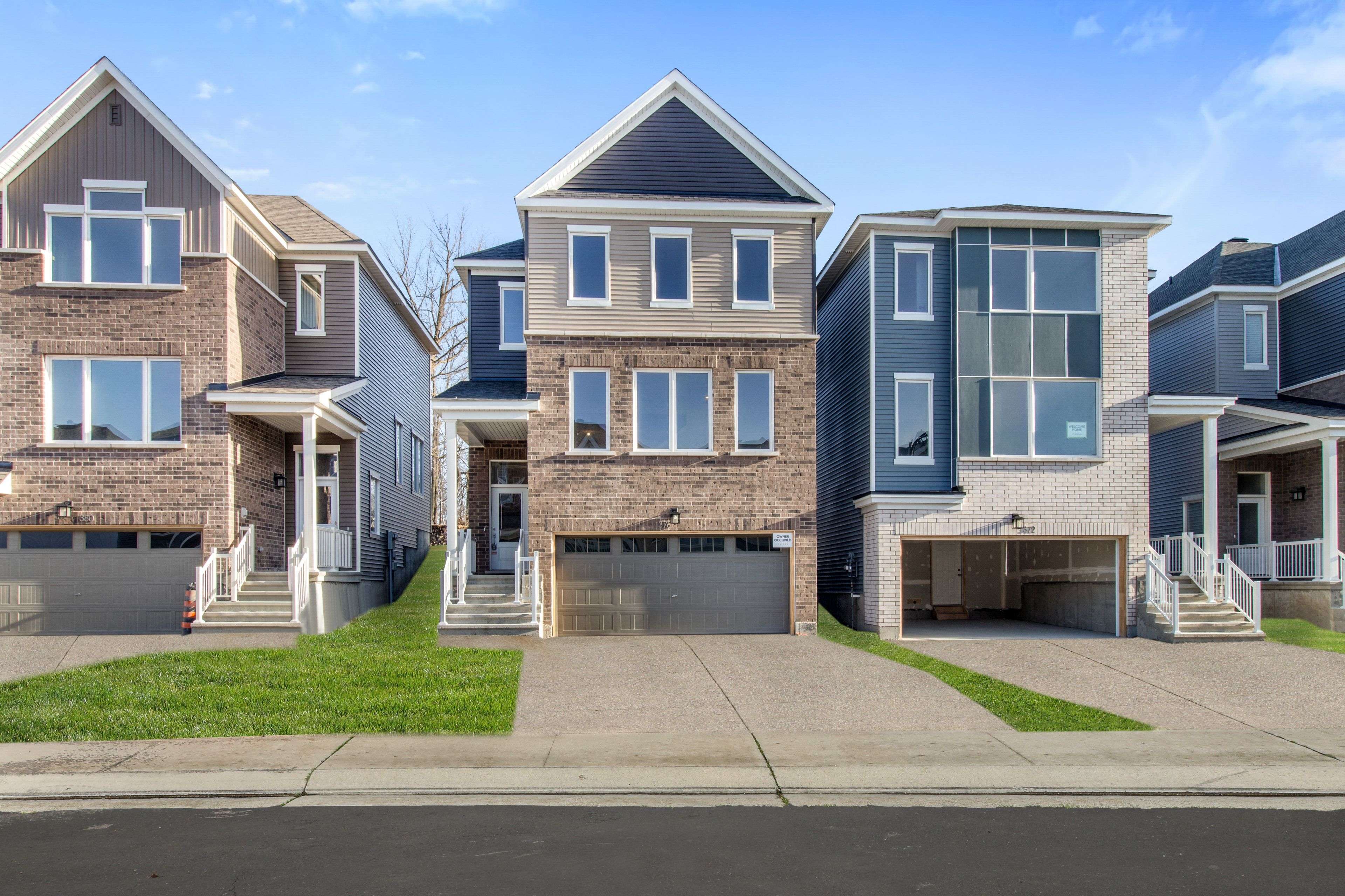 376 Appalachian CIR, Barrhaven, ON K2J 6X3