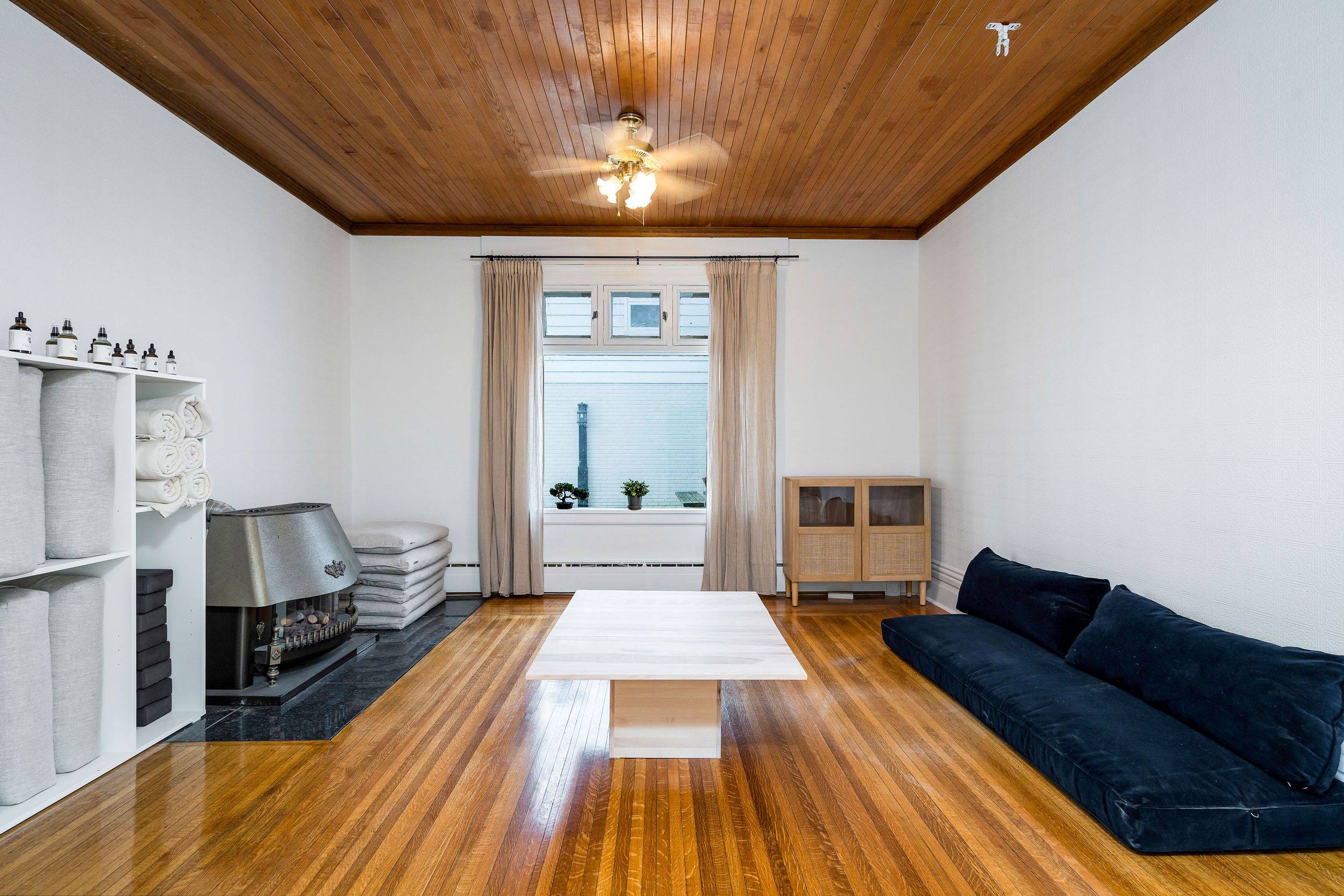 Blue Mountains, ON N0H 1J0,788277 Beaver Valley RD