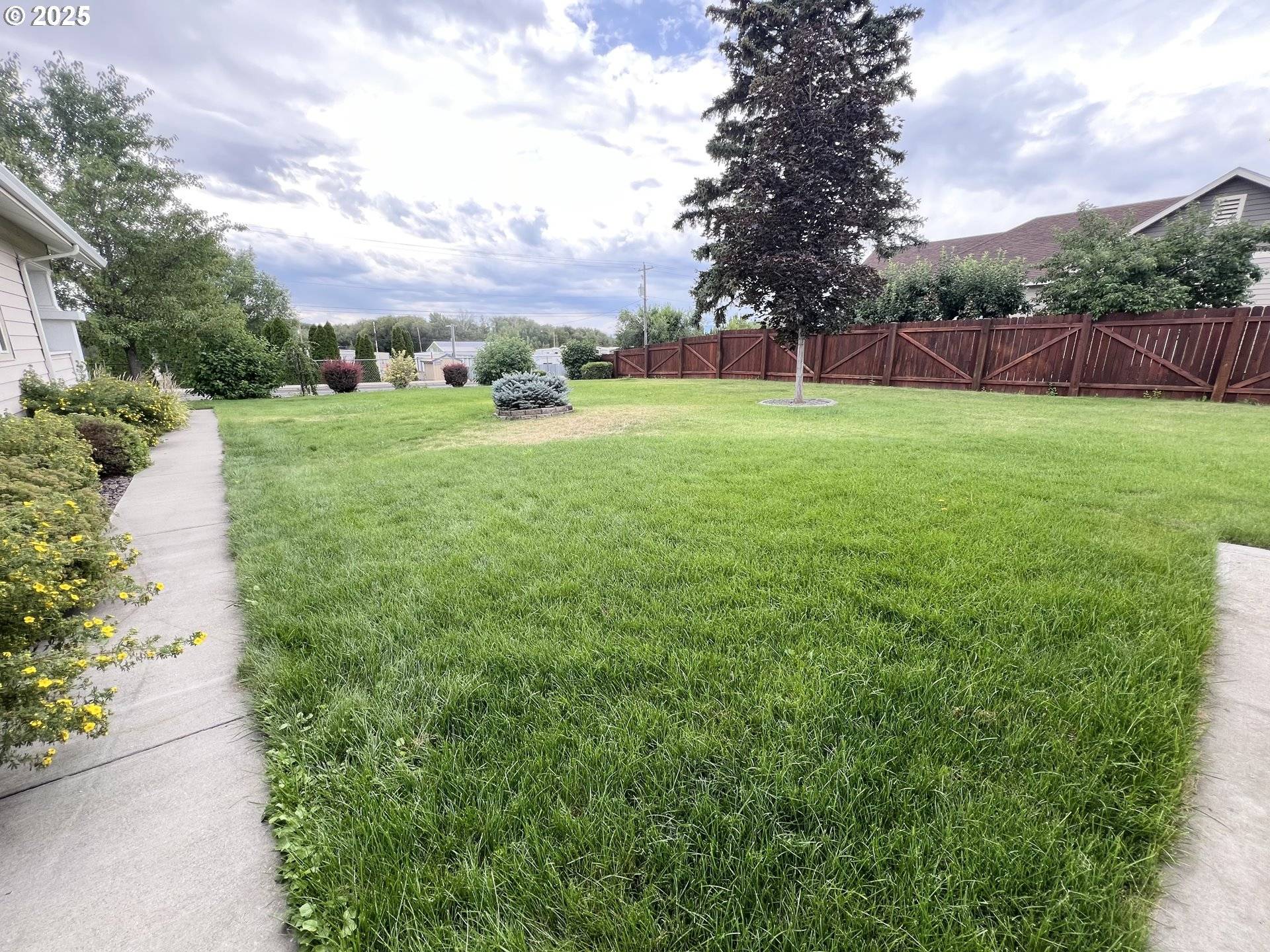 North Powder, OR 97867,500 2ND ST