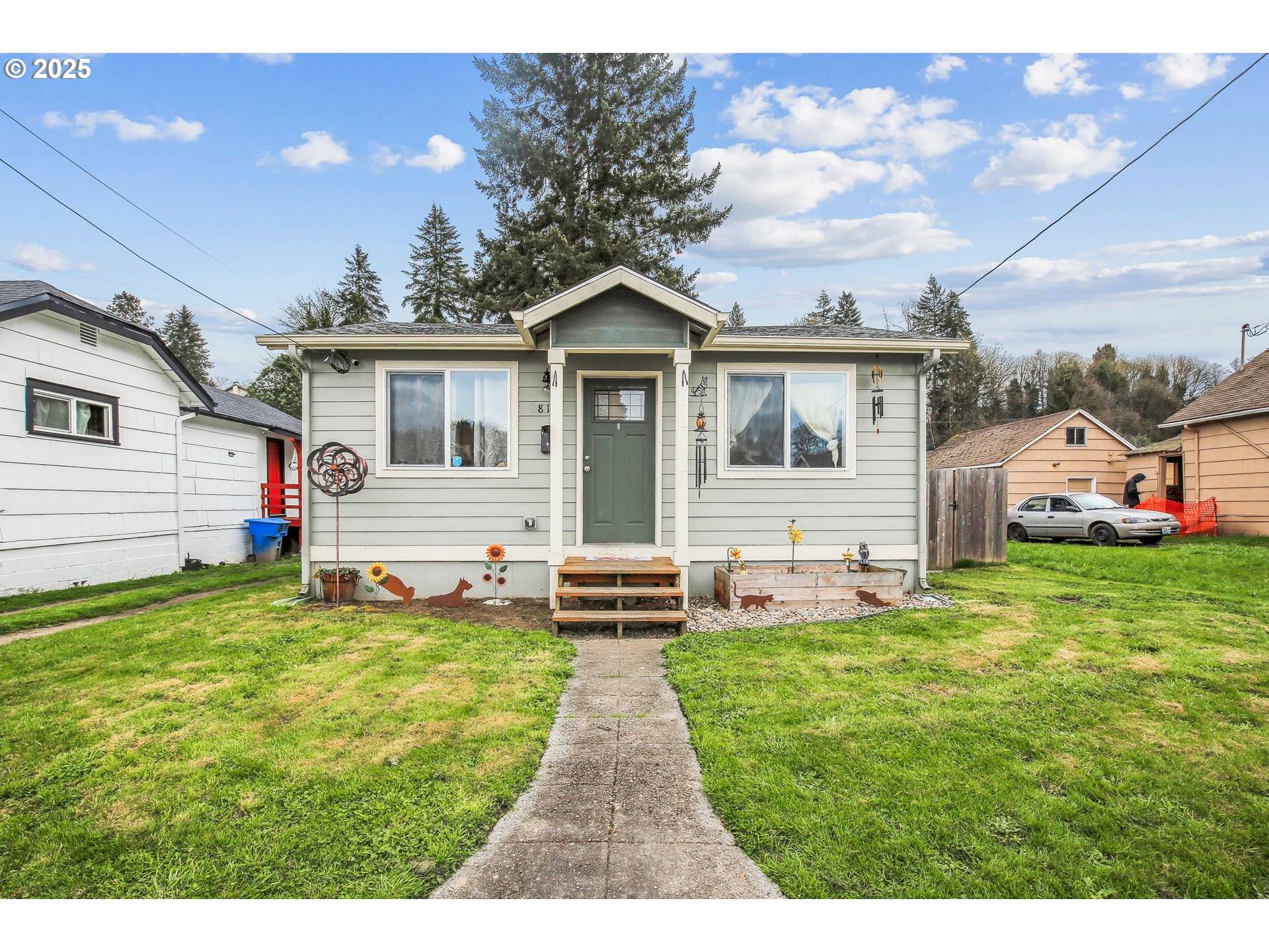 Kelso, WA 98626,816 N KELSO AVE