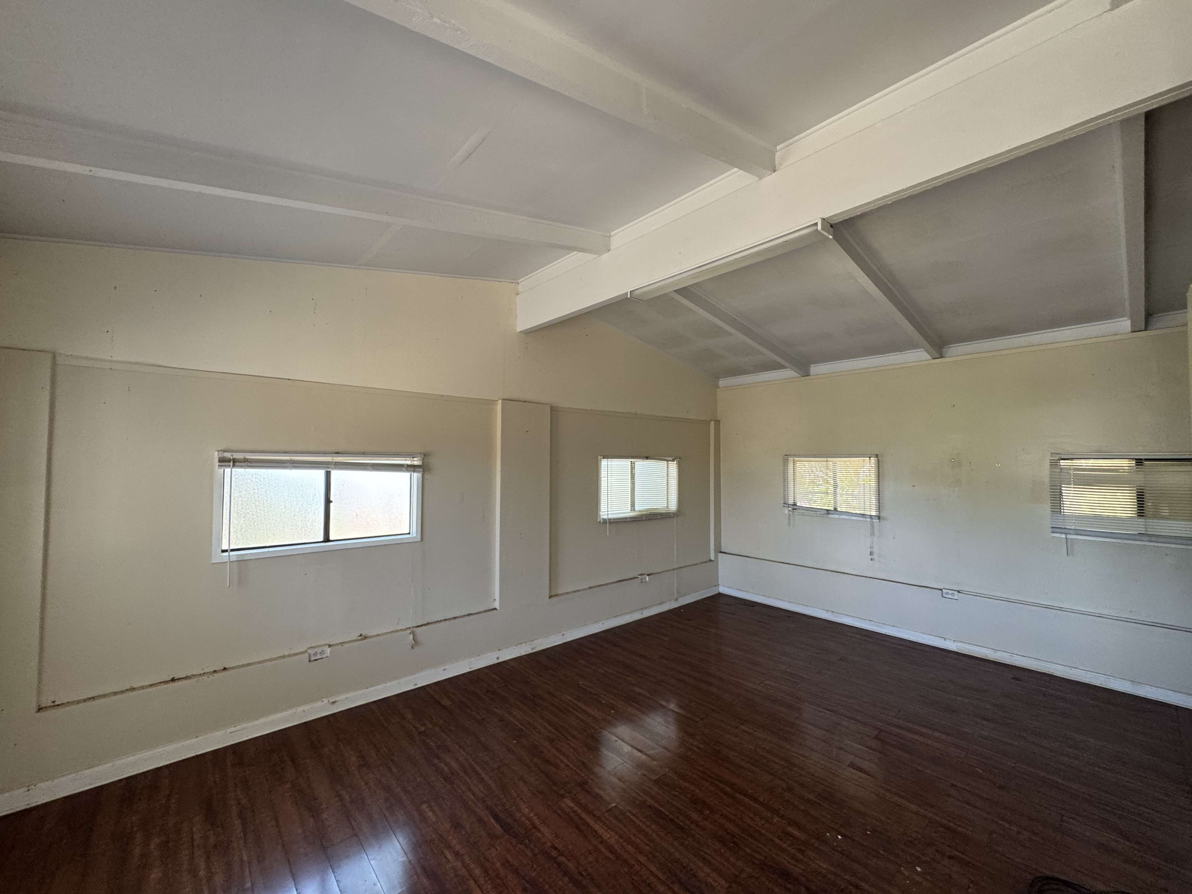 Kapaau, HI 96755,53-4224 AKONI PULE HIGHWAY