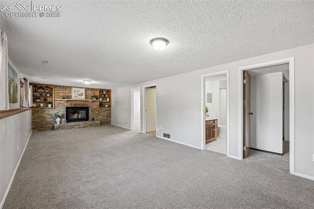 Colorado Springs, CO 80911,7233 River Bend RD