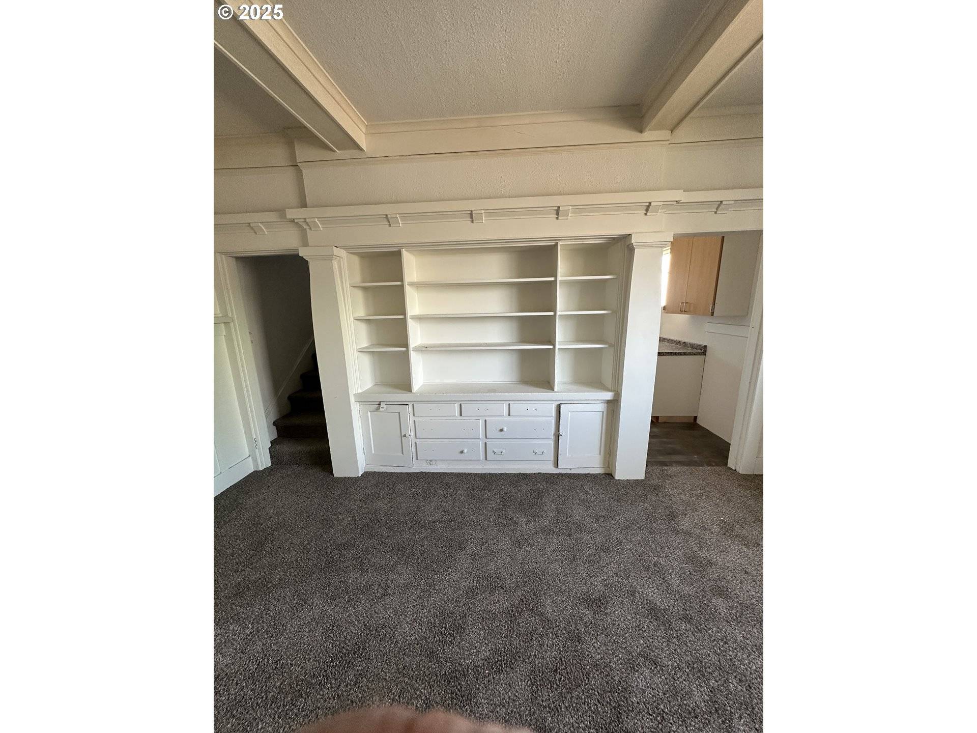 Hillsboro, OR 97123,353 SE BASELINE ST