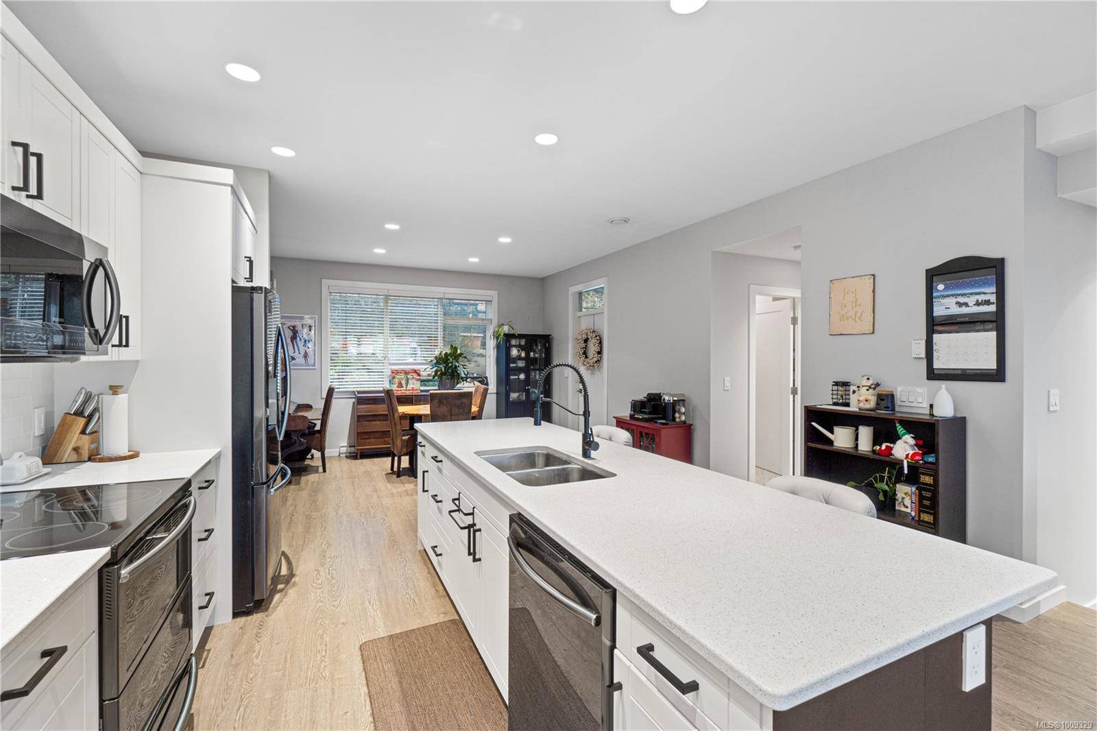 Nanaimo, BC V9T 0J2,5100 Dunn Pl