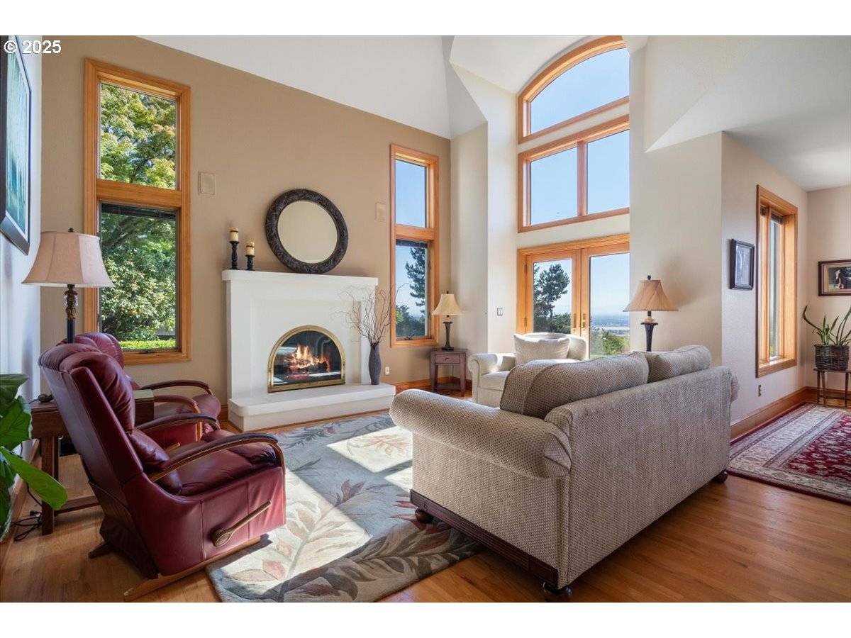 Corvallis, OR 97330,6440 NW SISTERS PL