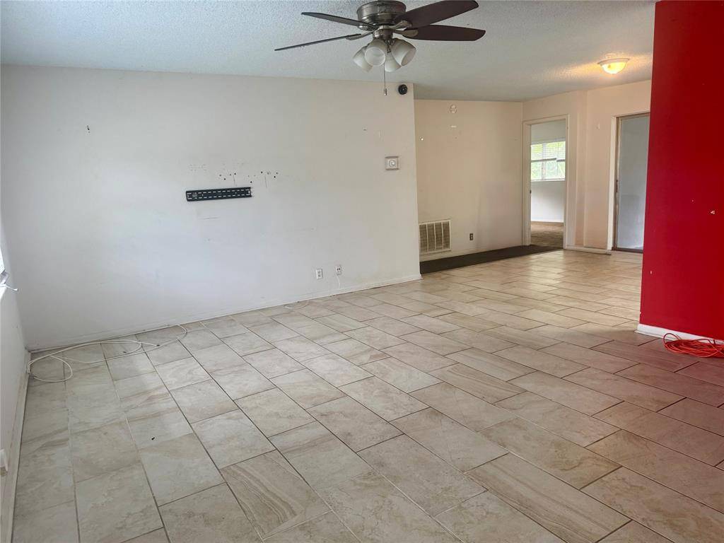 Boynton Beach, FL 33435,2896 SE 1st Ct