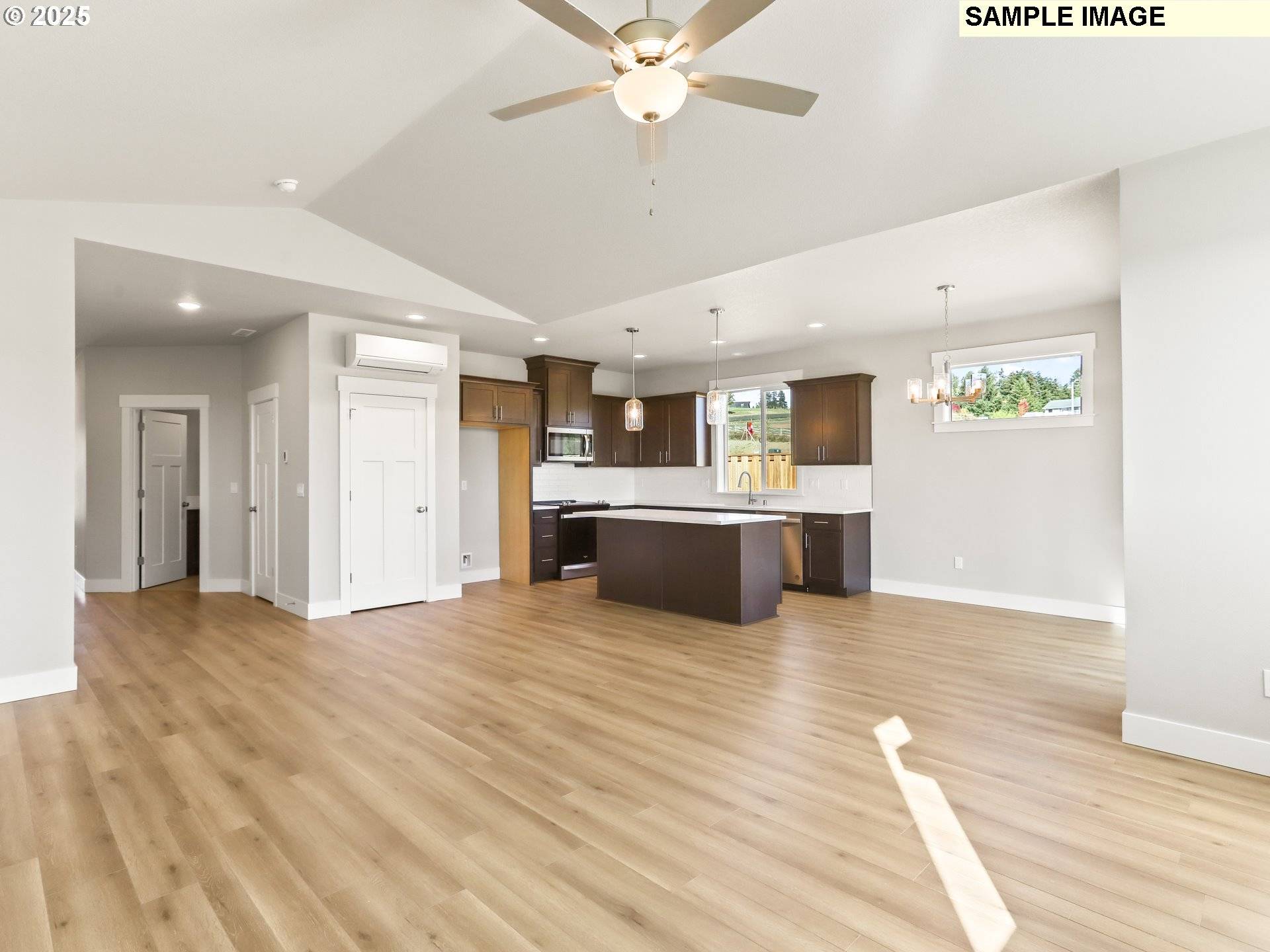 La Center, WA 98629,2205 E JUNIPER CIR