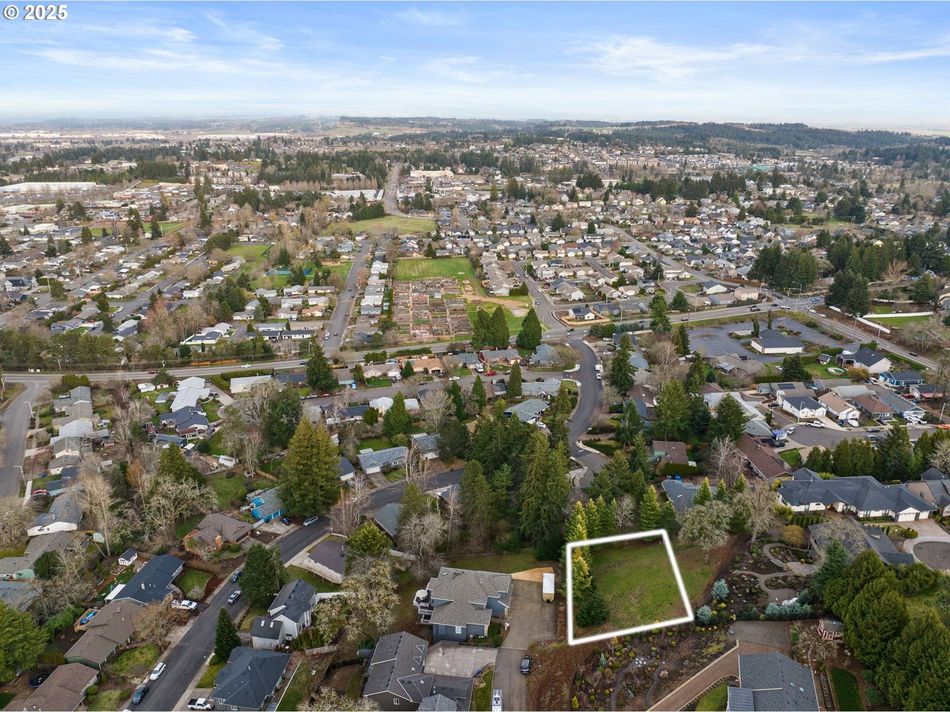 Salem, OR 97306,850 LA CRESTA CT SE