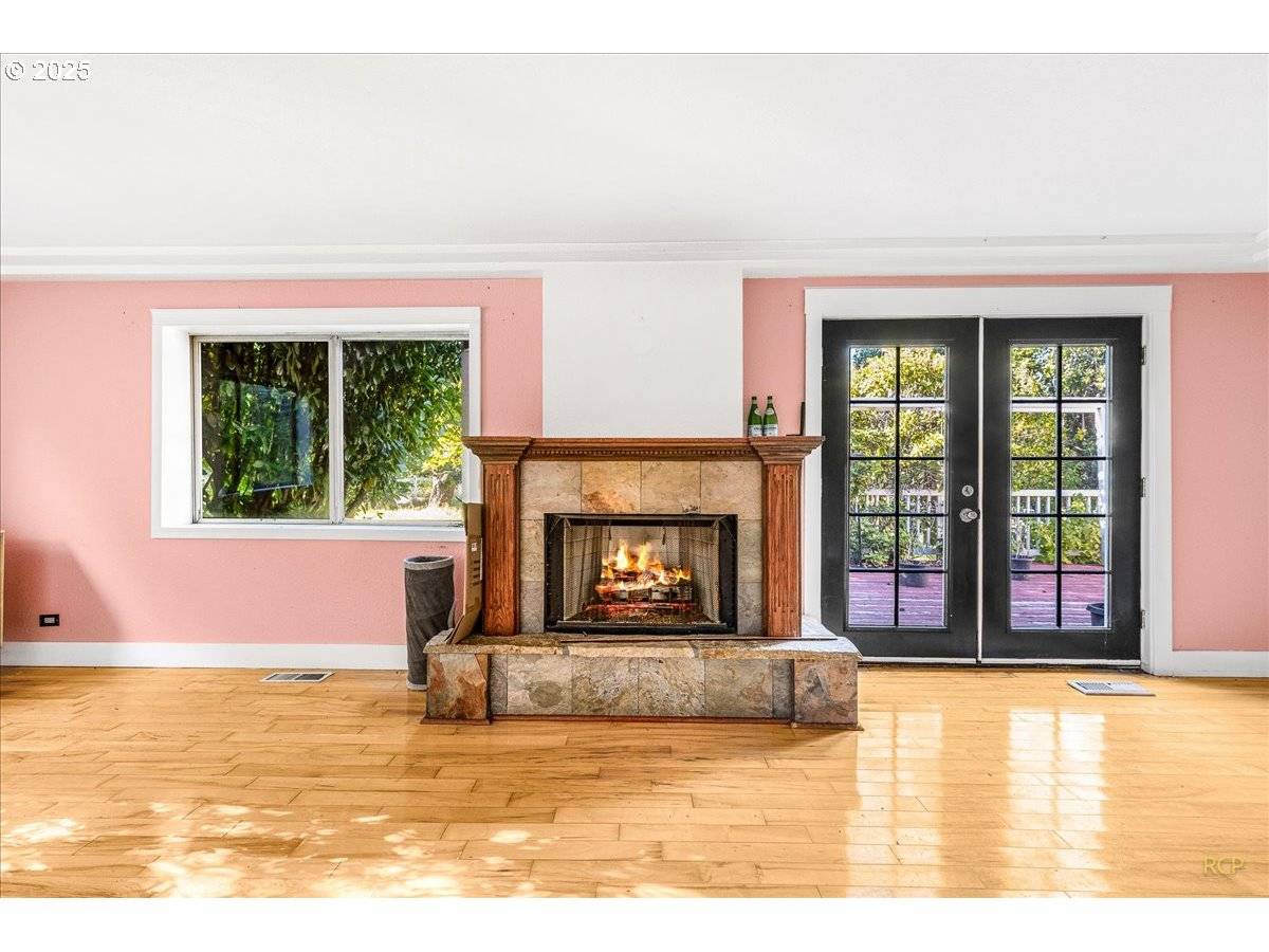 St Helens, OR 97051,35070 BACHELOR FLAT RD