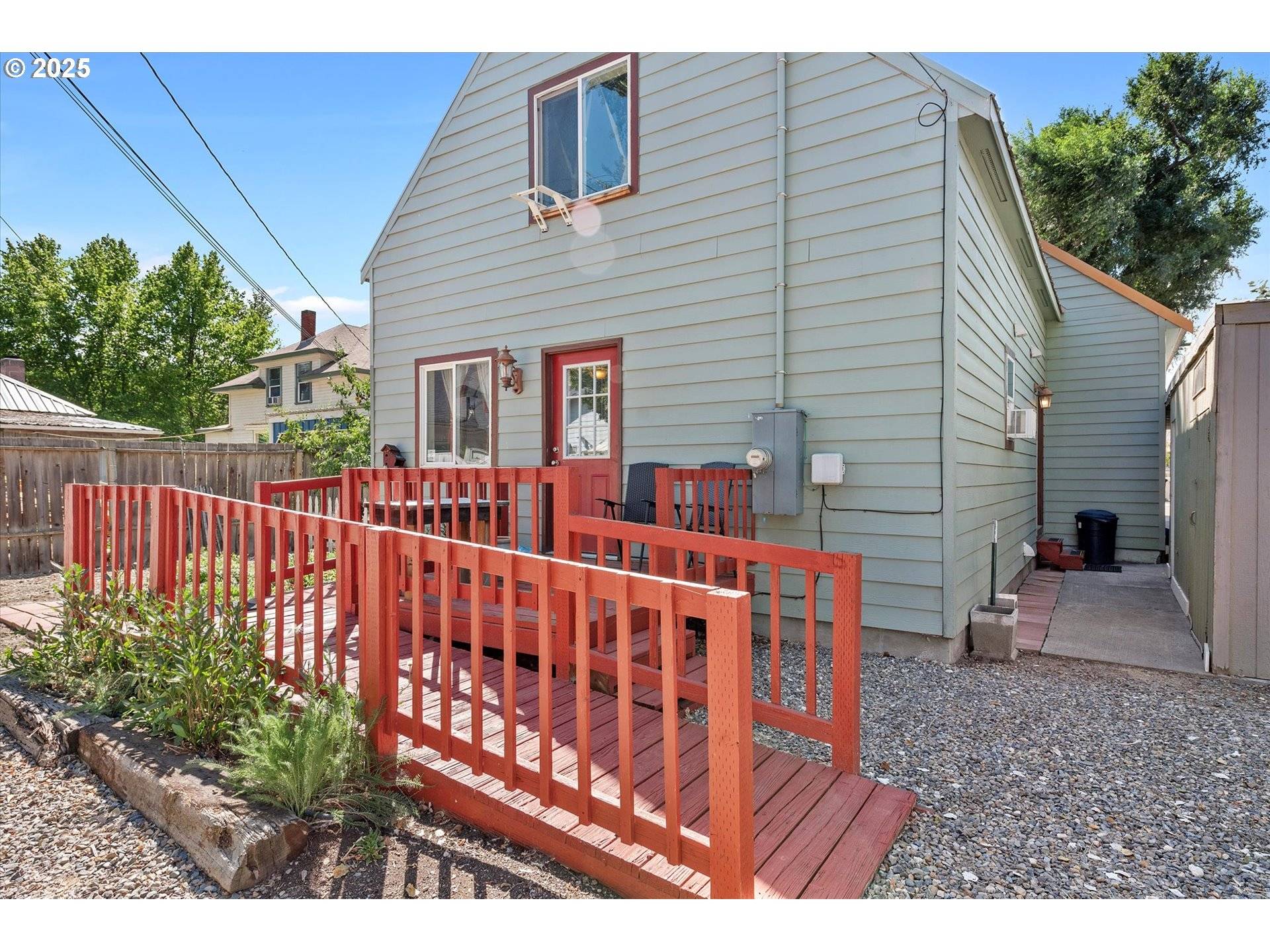 Baker City, OR 97814,2420 9TH ST