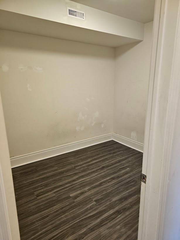 Toronto W03, ON M6E 1B4,1166 St Clair AVE W #2nd Fl