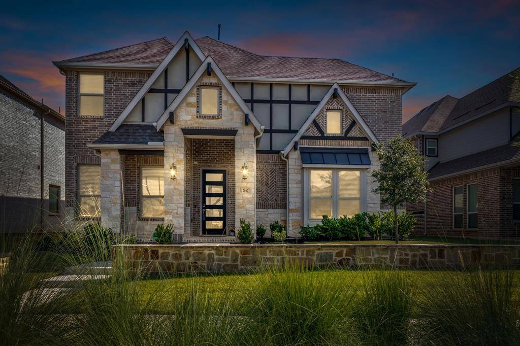 Farmers Branch, TX 75234,12662 Royal Oaks Lane