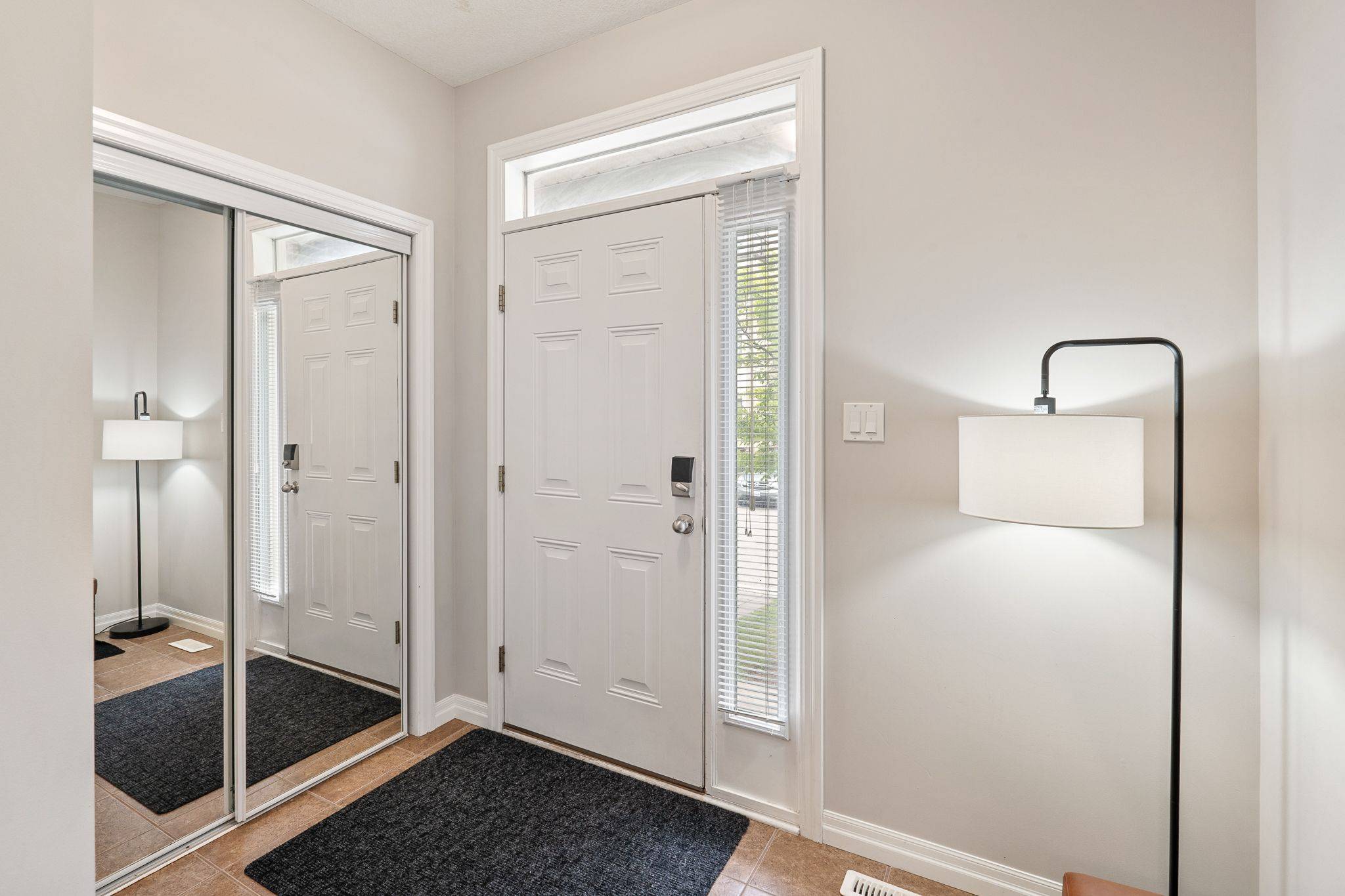 London North, ON N5X 0G9,112 North Centre RD #49